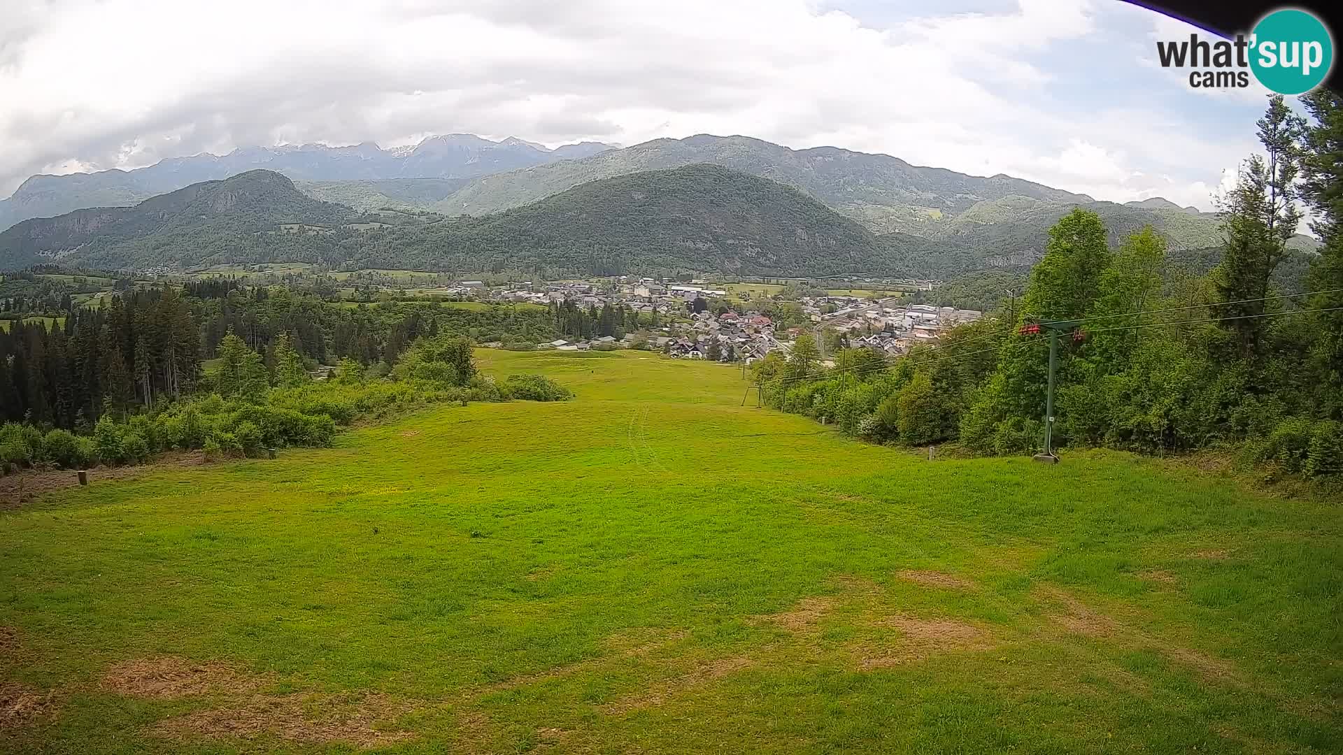 Kamera uživo Bohinjska Bistrica – Pogled u stvarnom vremenu sa skijališta Kozji Hrbet