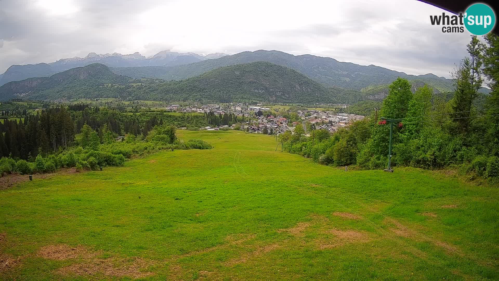 Kamera uživo Bohinjska Bistrica – Pogled u stvarnom vremenu sa skijališta Kozji Hrbet