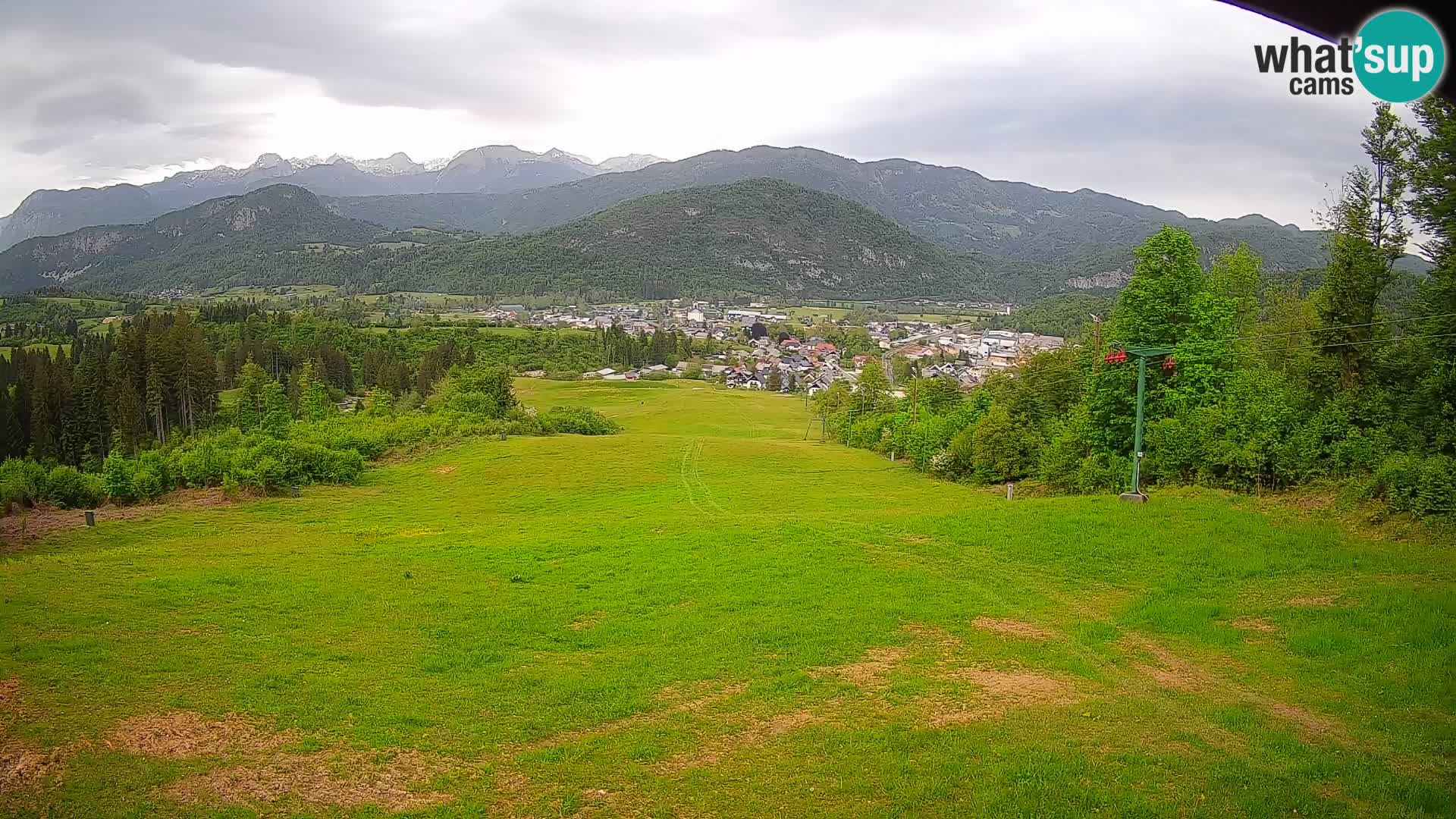 Kamera uživo Bohinjska Bistrica – Pogled u stvarnom vremenu sa skijališta Kozji Hrbet