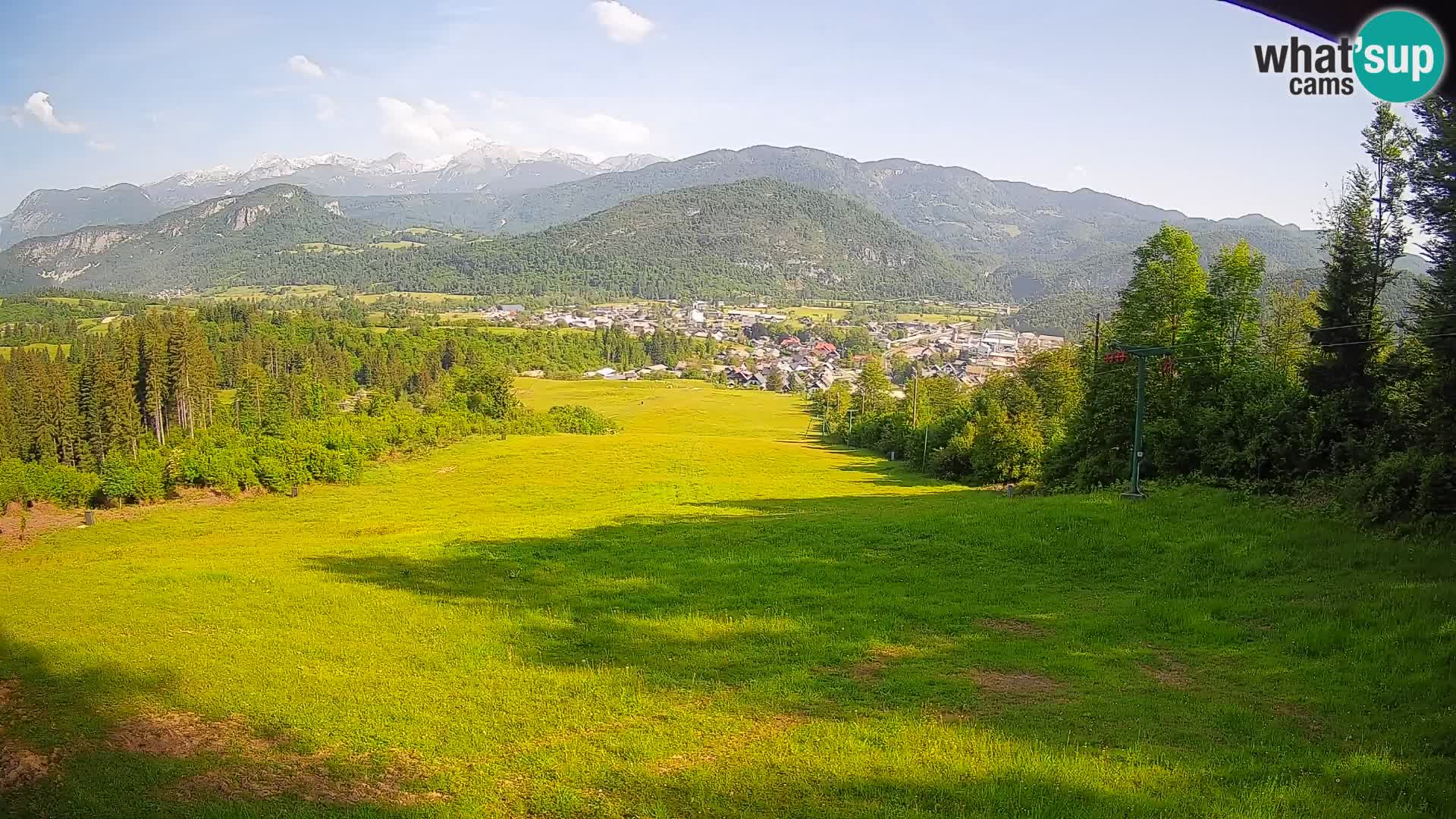 Kamera uživo Bohinjska Bistrica – Pogled u stvarnom vremenu sa skijališta Kozji Hrbet