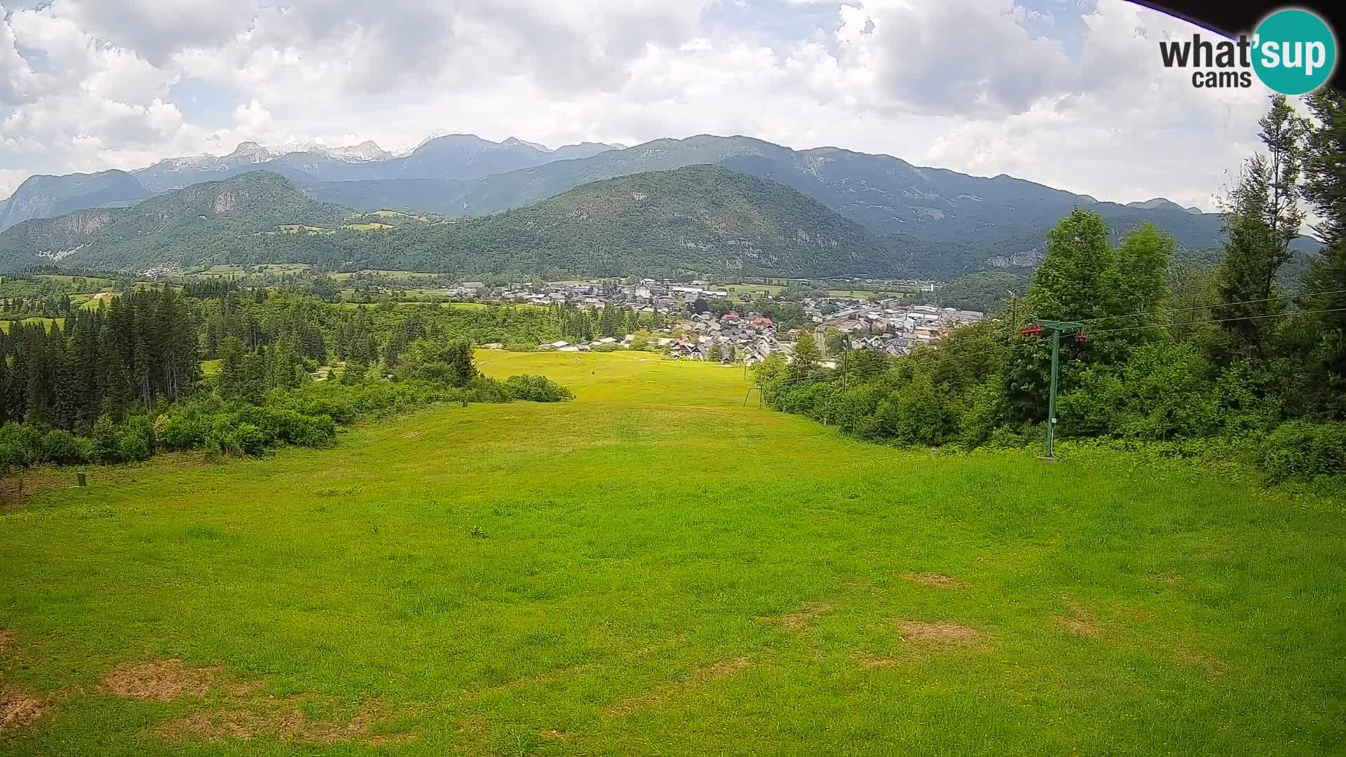 Spletna kamera Bohinjska Bistrica – Pogled v živo s smučišča Kozji Hrbet