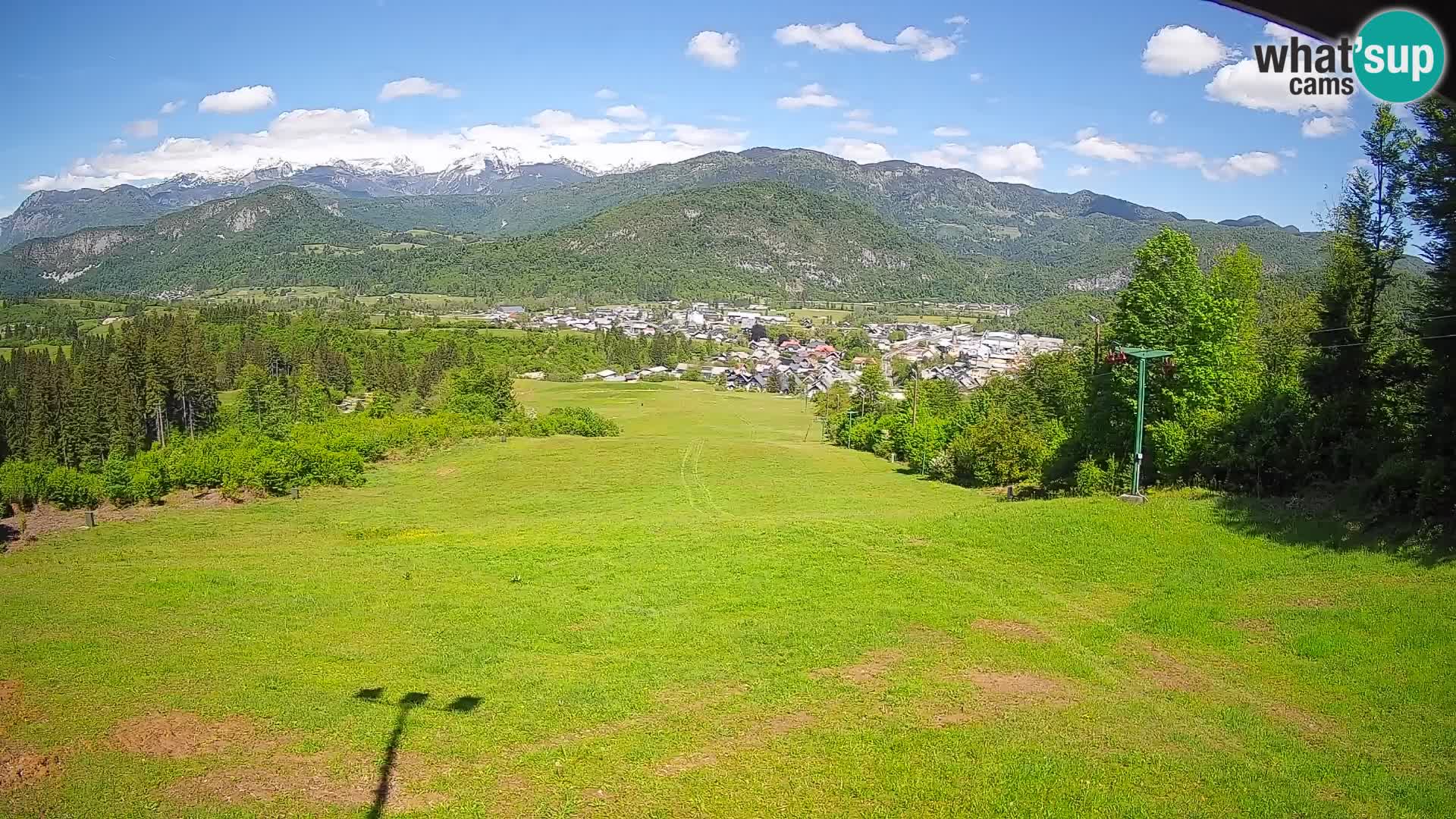 Kamera uživo Bohinjska Bistrica – Pogled u stvarnom vremenu sa skijališta Kozji Hrbet