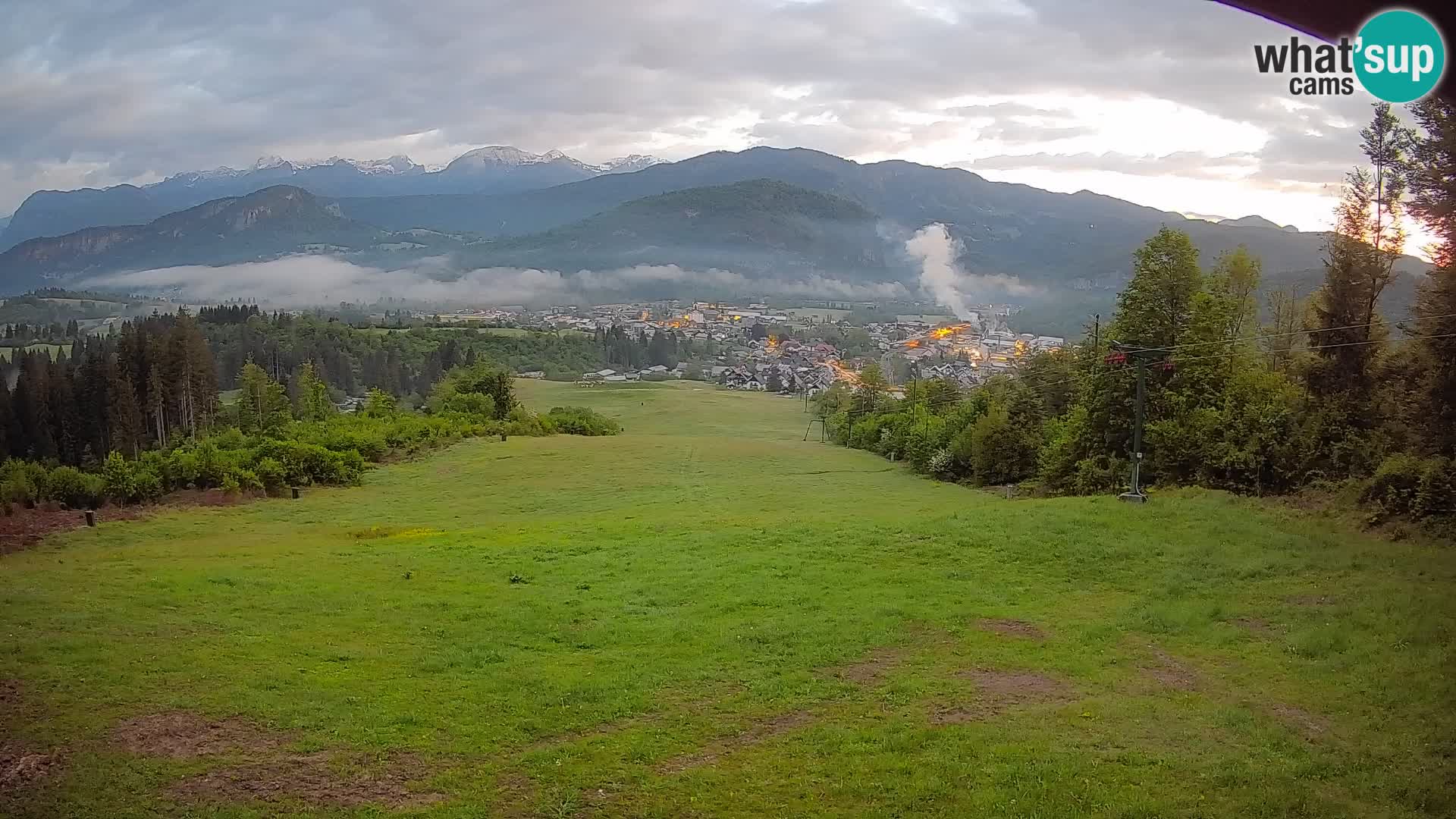 Spletna kamera Bohinjska Bistrica – Pogled v živo s smučišča Kozji Hrbet