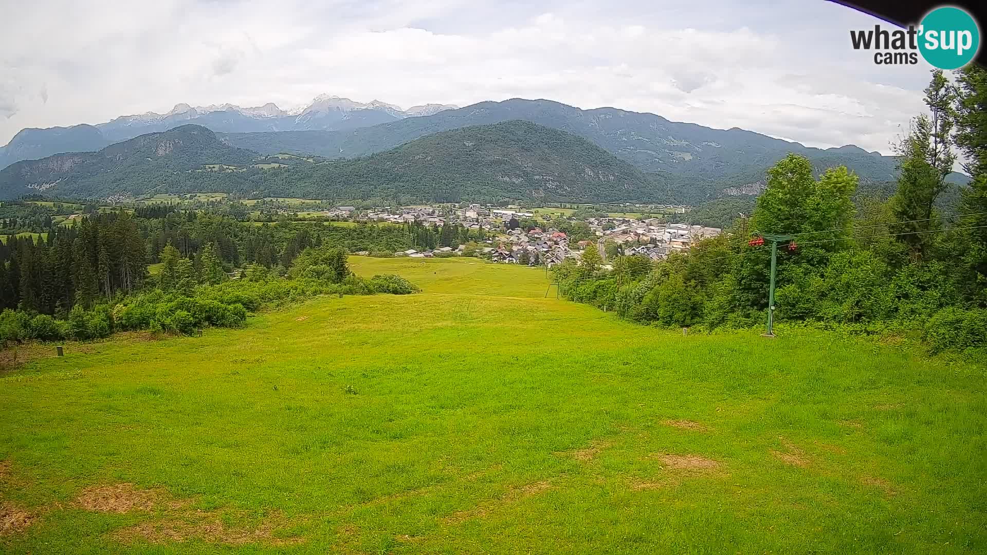 Kamera uživo Bohinjska Bistrica – Pogled u stvarnom vremenu sa skijališta Kozji Hrbet