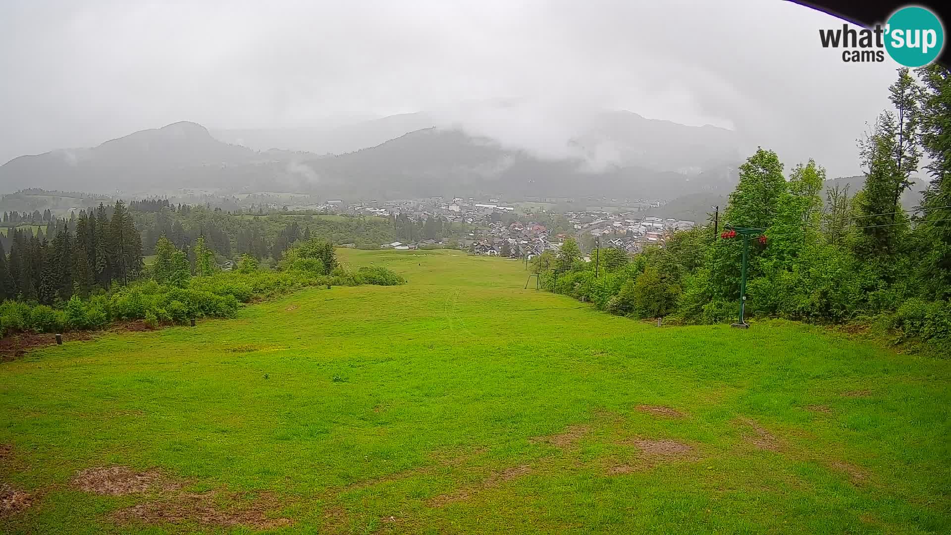 Spletna kamera Bohinjska Bistrica – Pogled v živo s smučišča Kozji Hrbet
