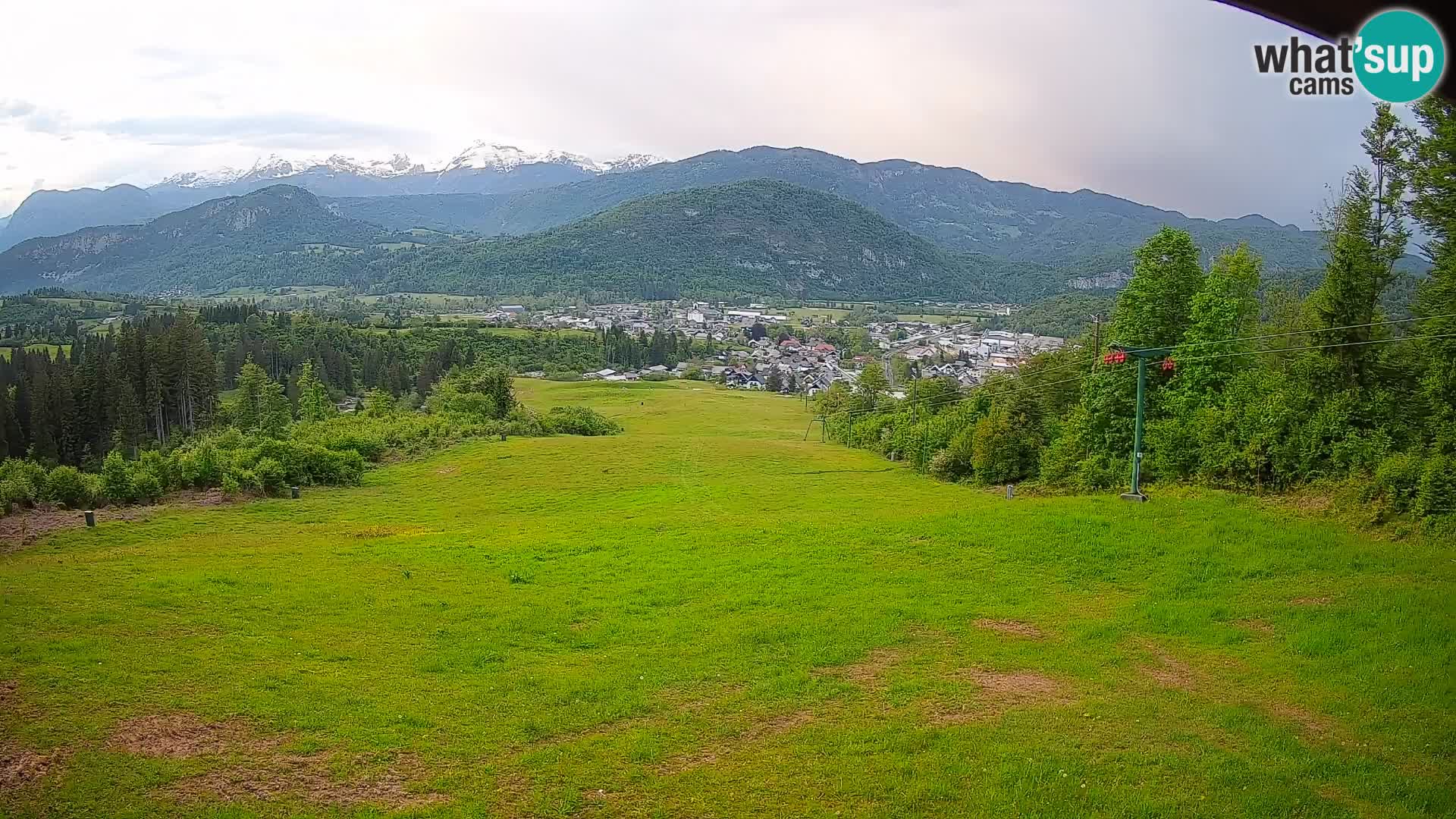 Kamera uživo Bohinjska Bistrica – Pogled u stvarnom vremenu sa skijališta Kozji Hrbet