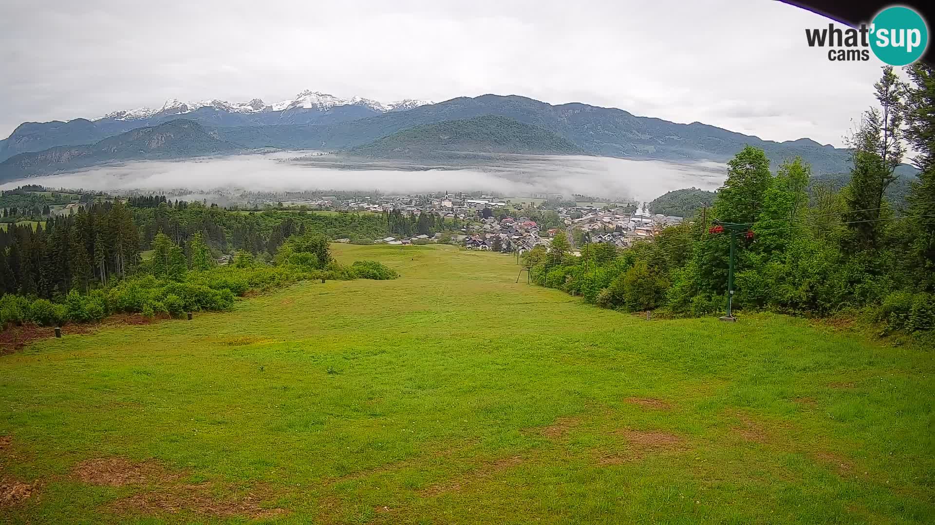 Kamera uživo Bohinjska Bistrica – Pogled u stvarnom vremenu sa skijališta Kozji Hrbet