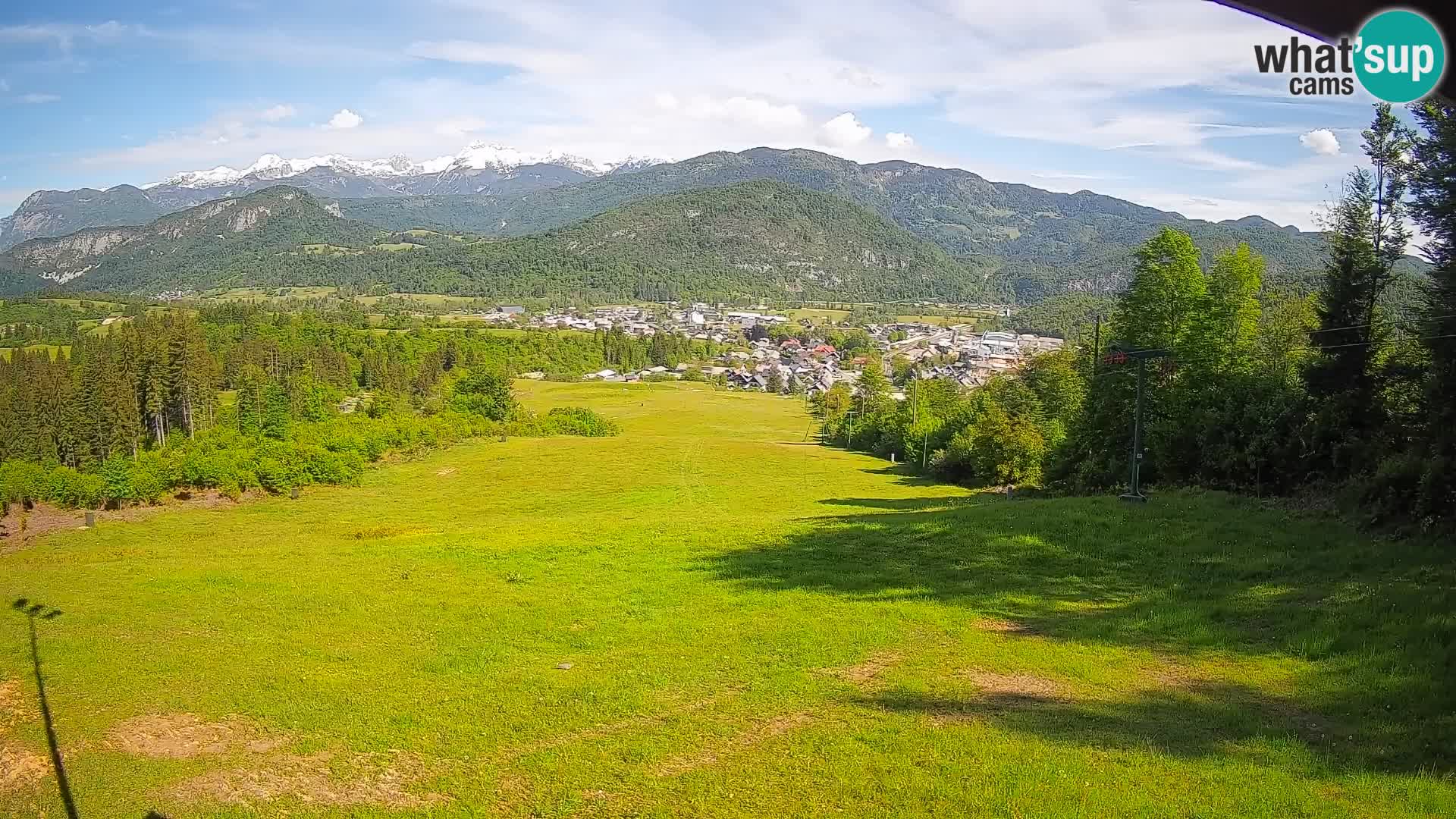 Spletna kamera Bohinjska Bistrica – Pogled v živo s smučišča Kozji Hrbet