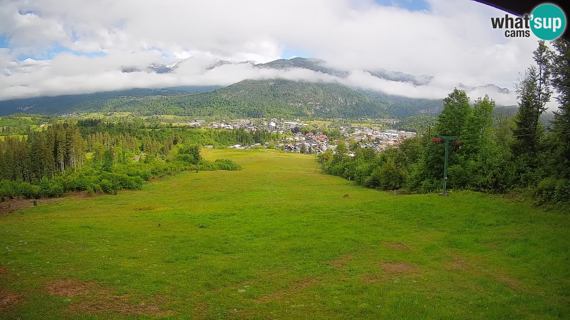 Kamera uživo Bohinjska Bistrica – Pogled u stvarnom vremenu sa skijališta Kozji Hrbet