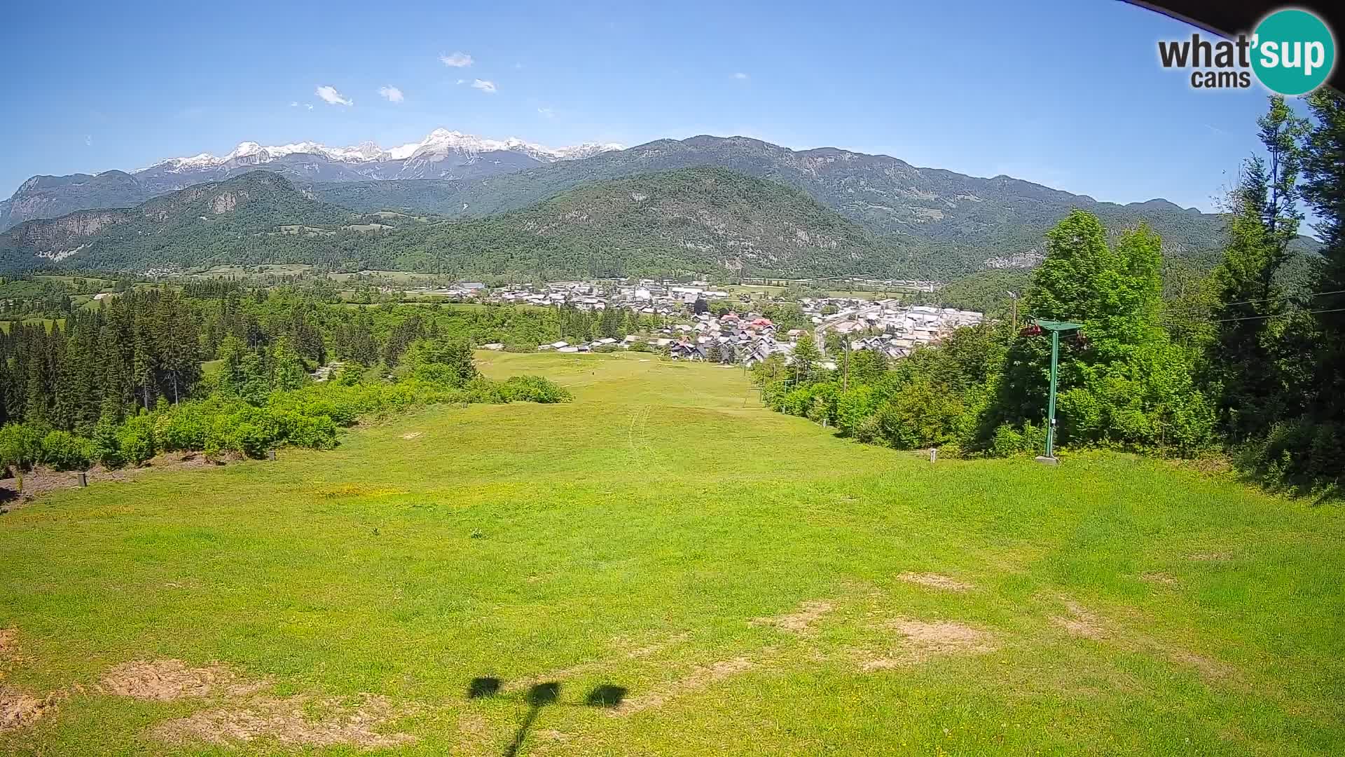 Kamera uživo Bohinjska Bistrica – Pogled u stvarnom vremenu sa skijališta Kozji Hrbet