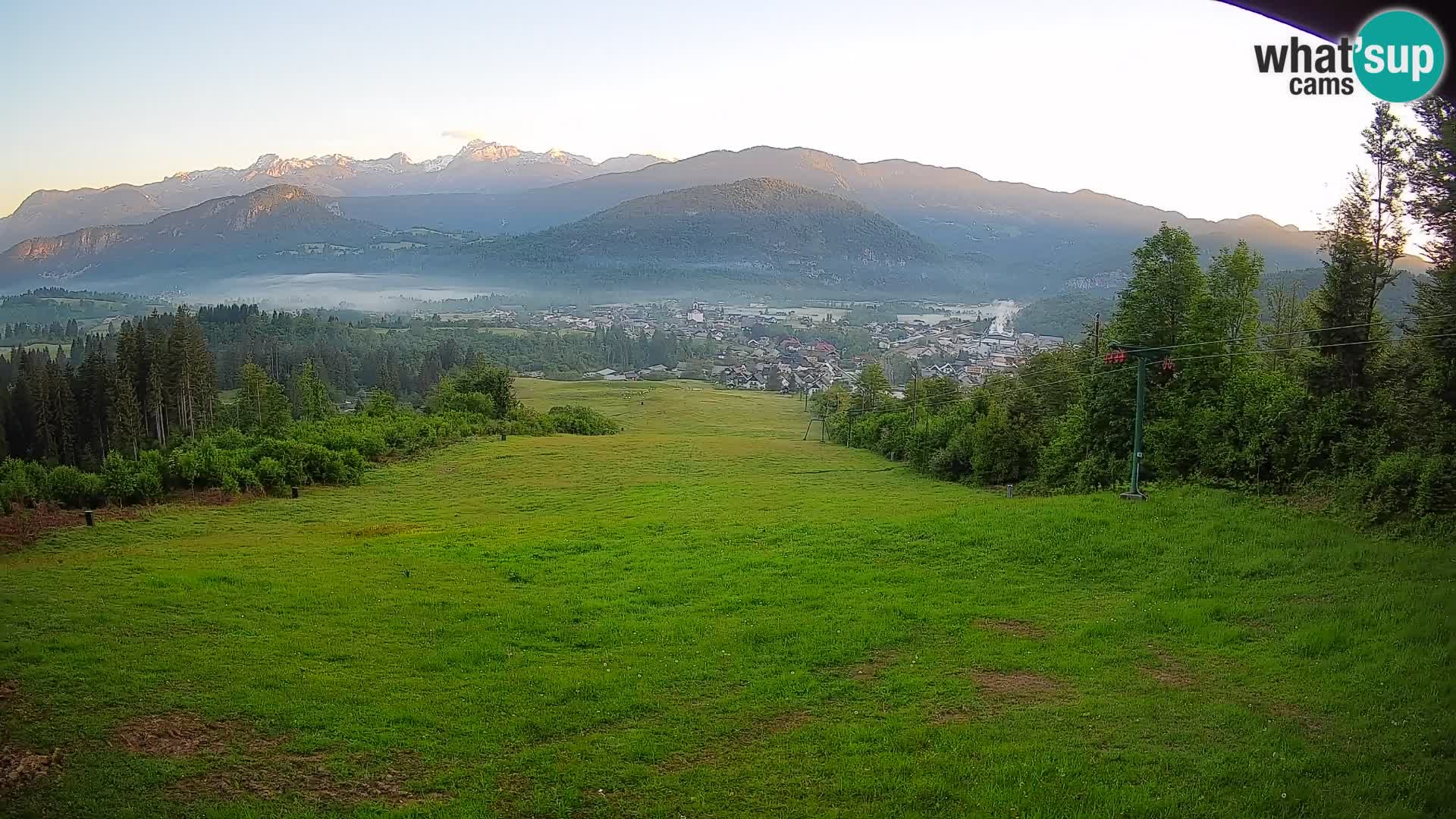Kamera uživo Bohinjska Bistrica – Pogled u stvarnom vremenu sa skijališta Kozji Hrbet