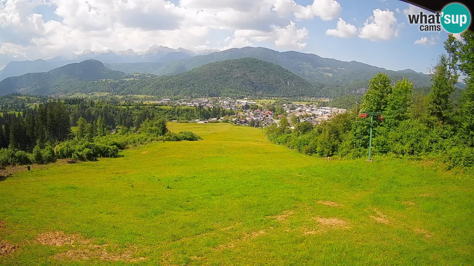 Kamera uživo Bohinjska Bistrica – Pogled u stvarnom vremenu sa skijališta Kozji Hrbet