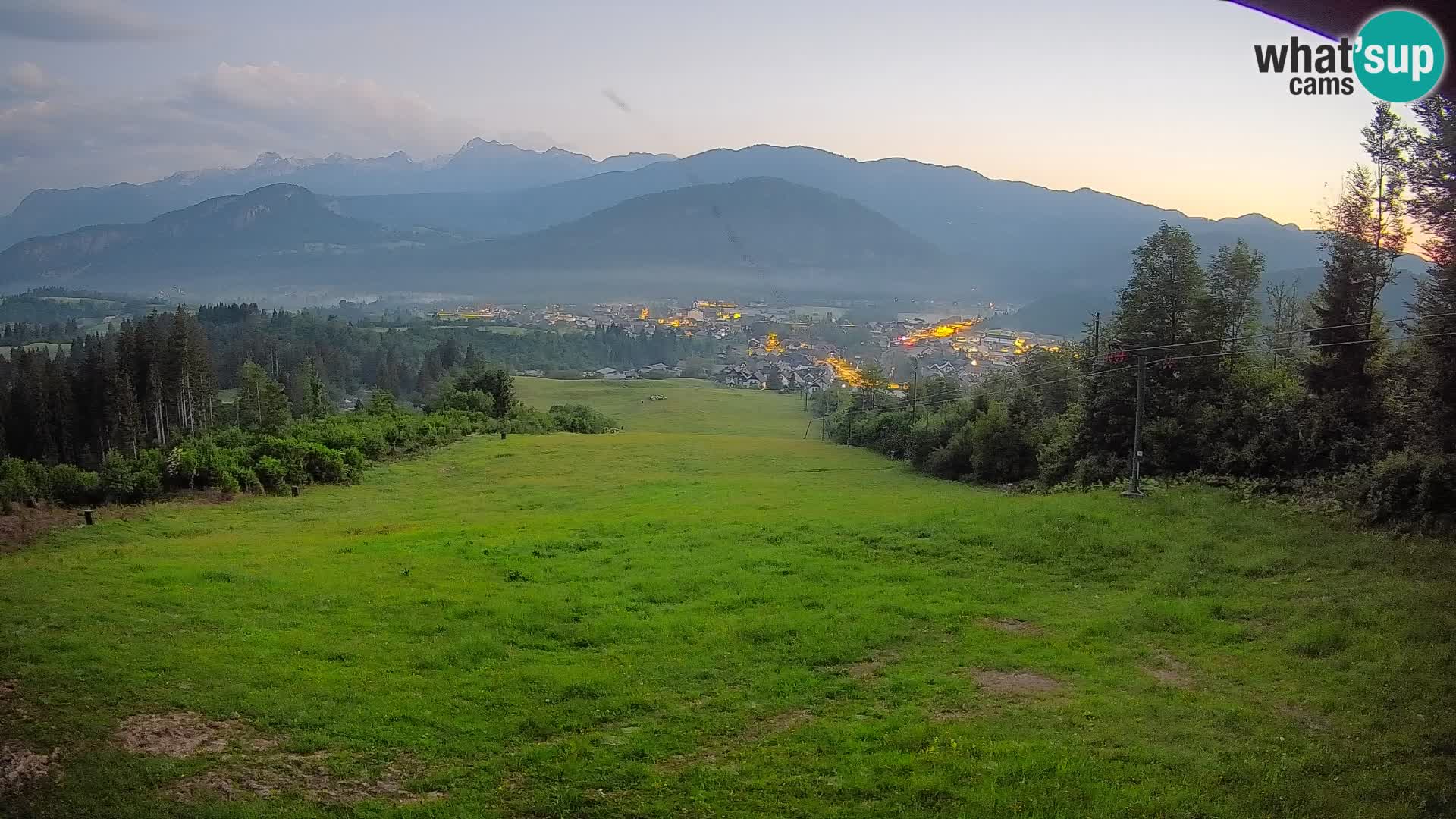 Spletna kamera Bohinjska Bistrica – Pogled v živo s smučišča Kozji Hrbet
