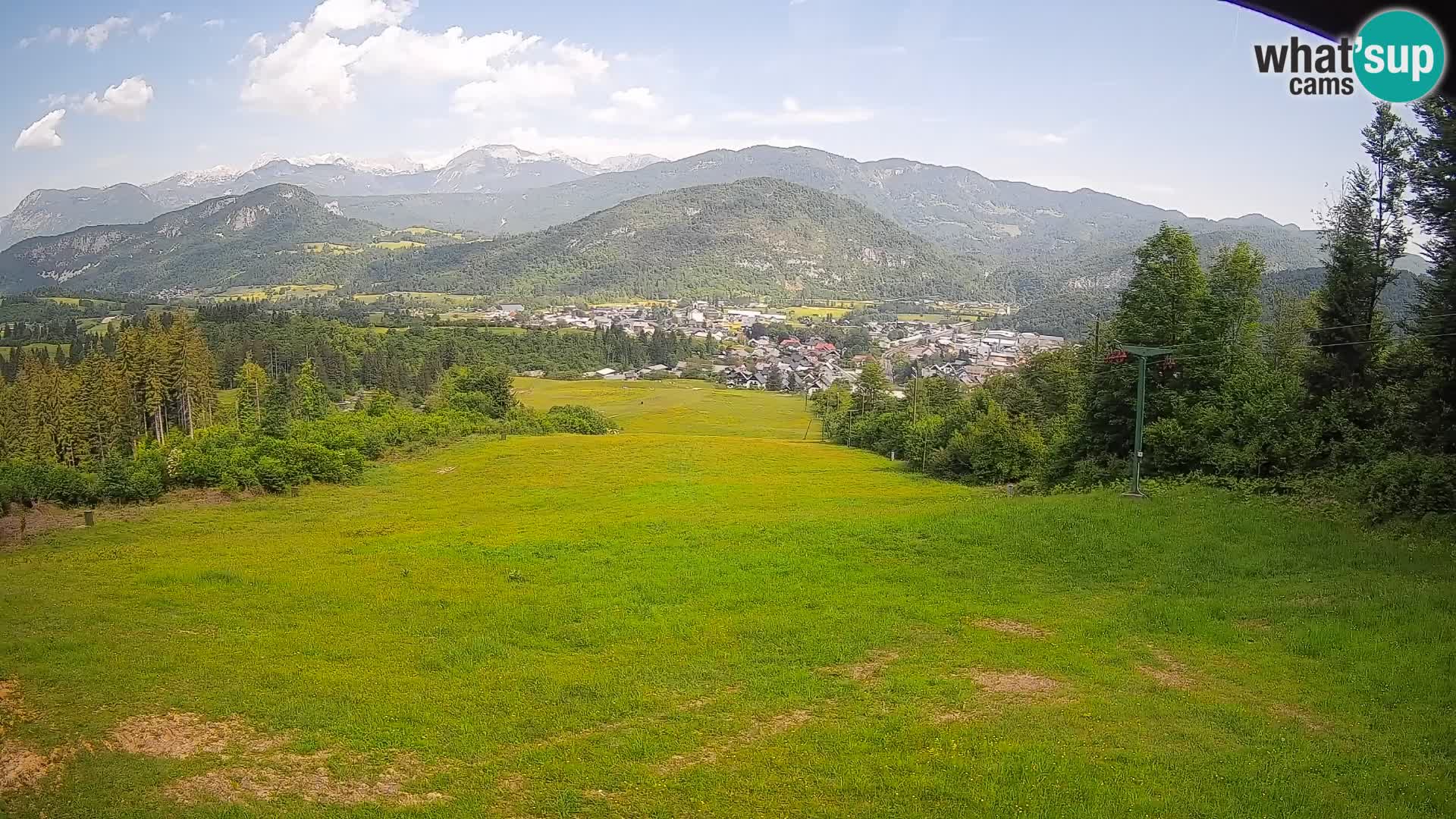 Spletna kamera Bohinjska Bistrica – Pogled v živo s smučišča Kozji Hrbet