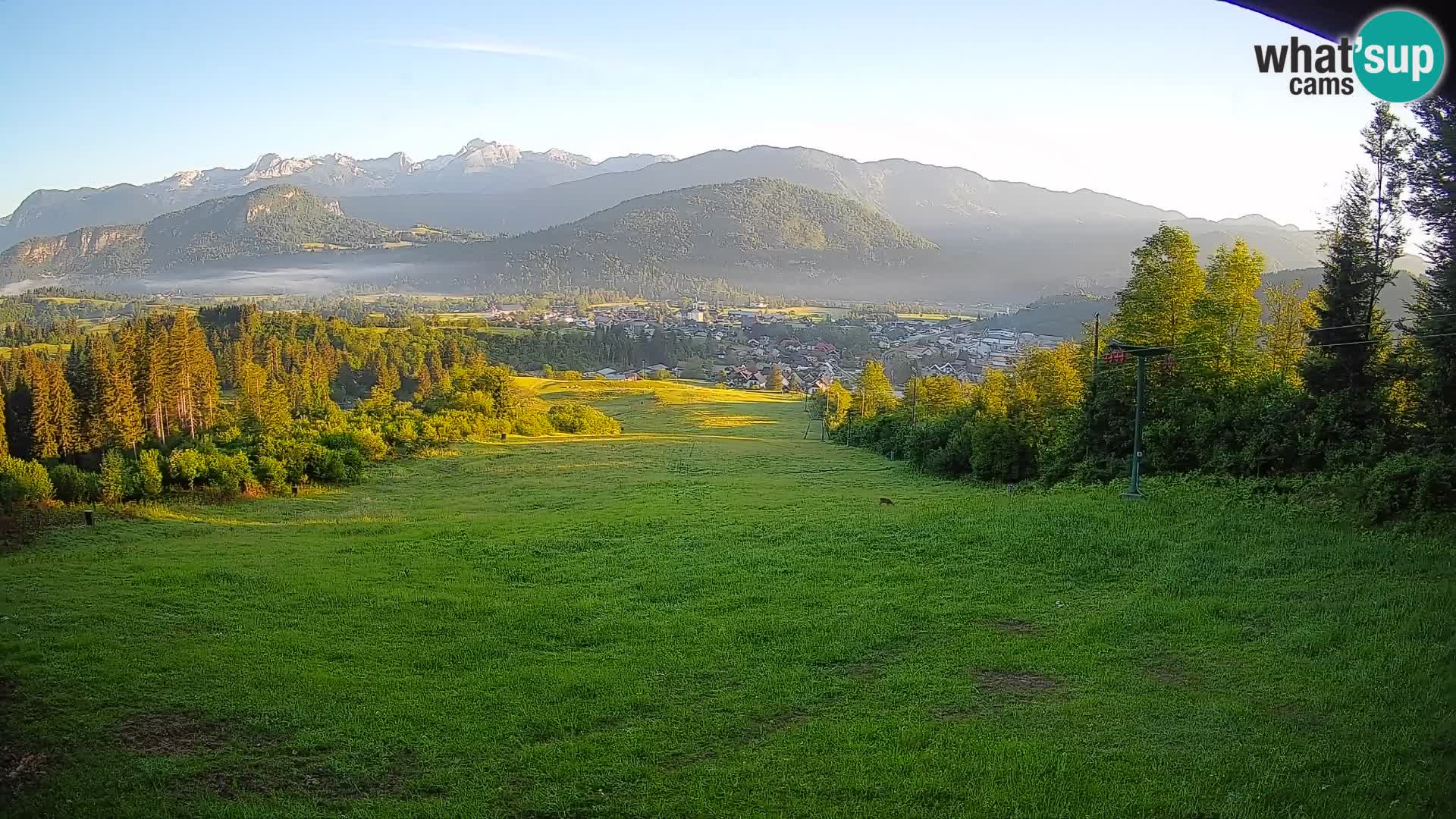 Kamera uživo Bohinjska Bistrica – Pogled u stvarnom vremenu sa skijališta Kozji Hrbet