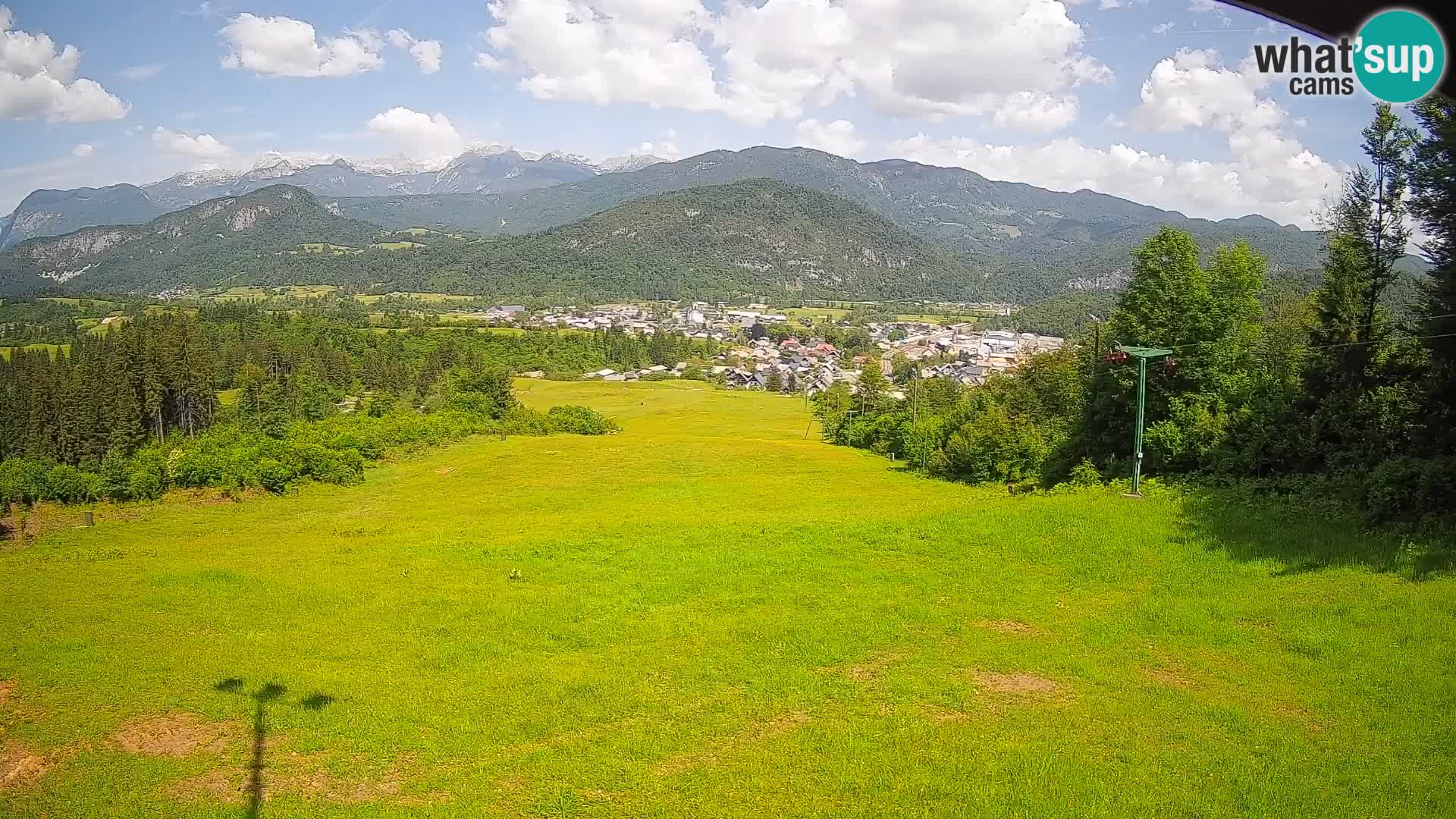 Spletna kamera Bohinjska Bistrica – Pogled v živo s smučišča Kozji Hrbet