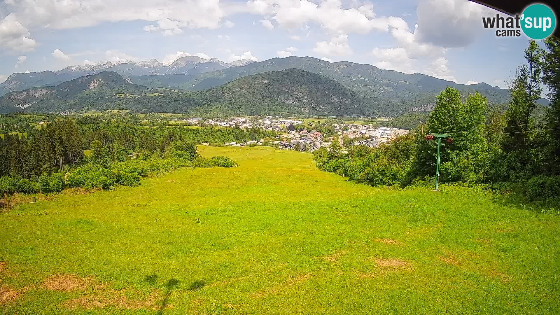 Kamera uživo Bohinjska Bistrica – Pogled u stvarnom vremenu sa skijališta Kozji Hrbet