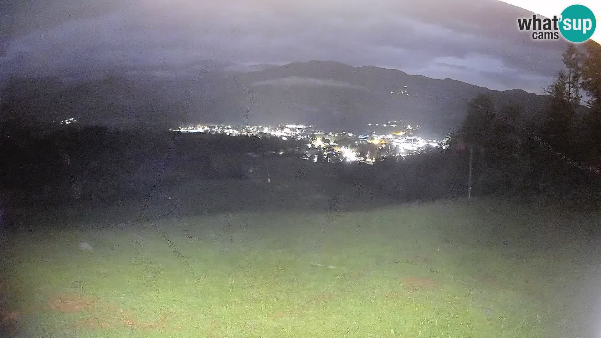 Spletna kamera Bohinjska Bistrica – Pogled v živo s smučišča Kozji Hrbet