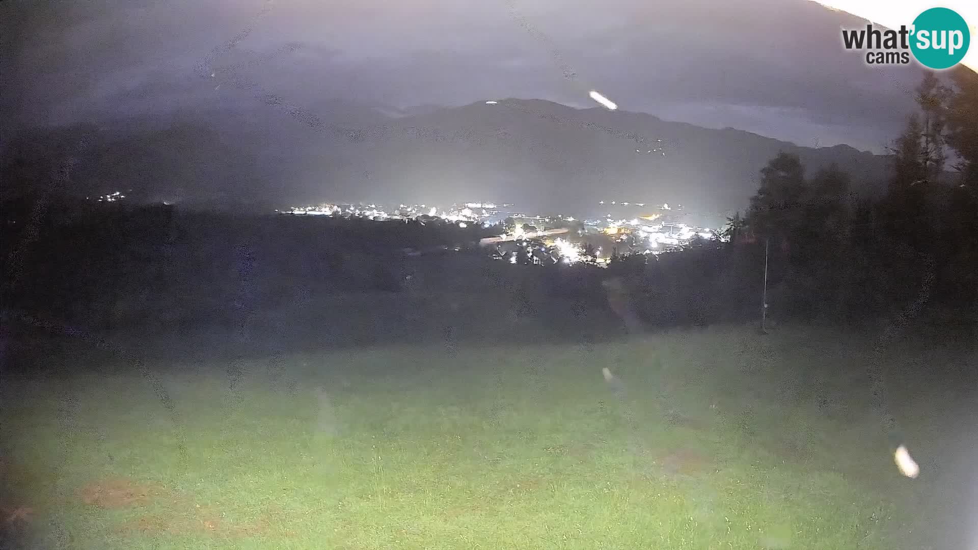 Spletna kamera Bohinjska Bistrica – Pogled v živo s smučišča Kozji Hrbet