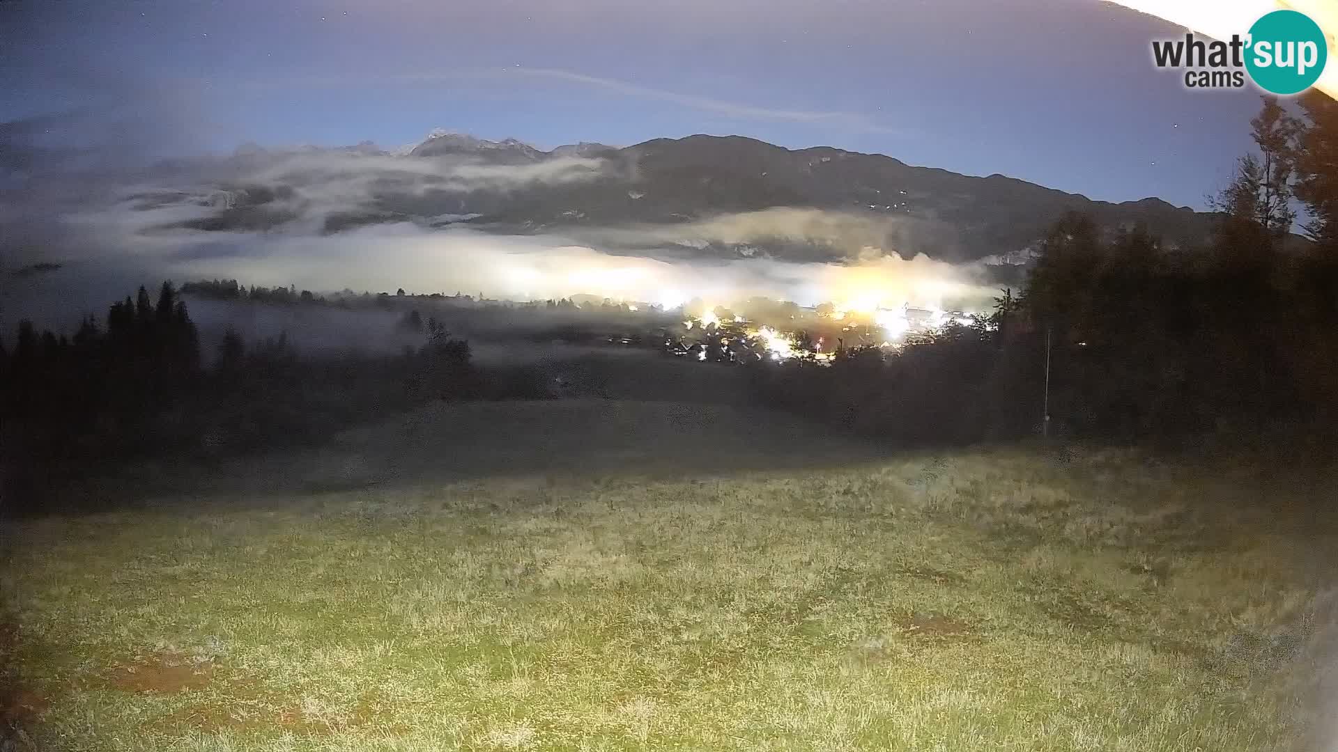 Kamera uživo Bohinjska Bistrica – Pogled u stvarnom vremenu sa skijališta Kozji Hrbet