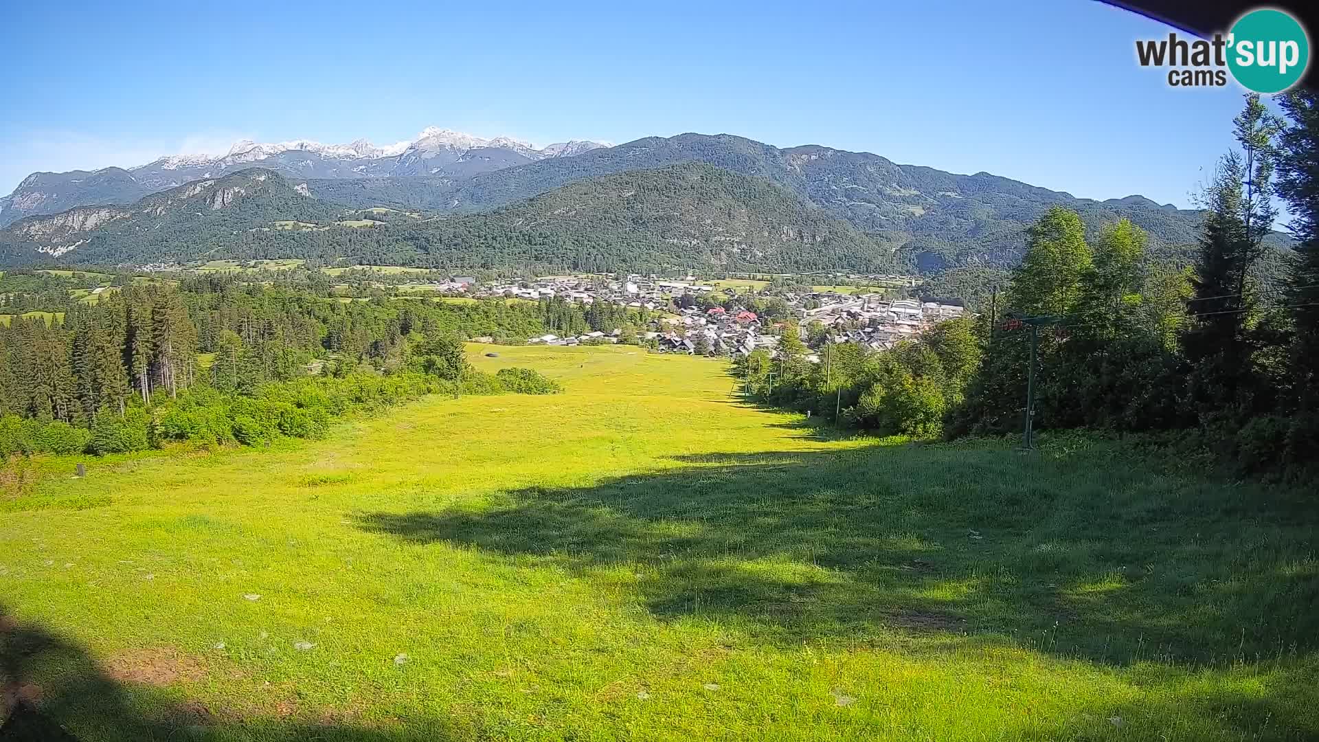 Spletna kamera Bohinjska Bistrica – Pogled v živo s smučišča Kozji Hrbet