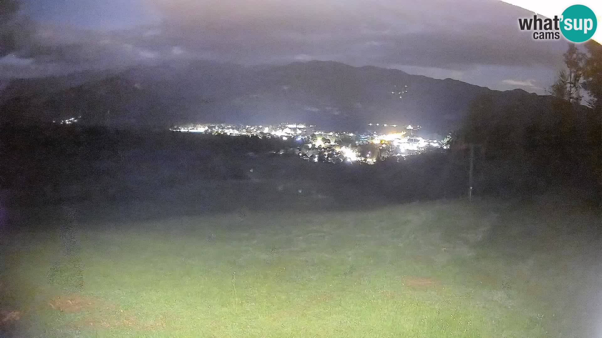 Kamera uživo Bohinjska Bistrica – Pogled u stvarnom vremenu sa skijališta Kozji Hrbet