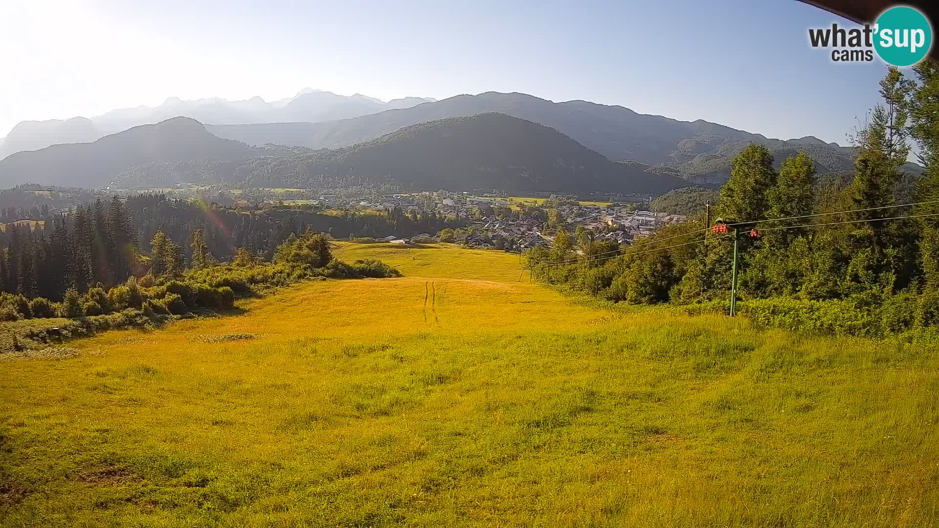 Kamera uživo Bohinjska Bistrica – Pogled u stvarnom vremenu sa skijališta Kozji Hrbet