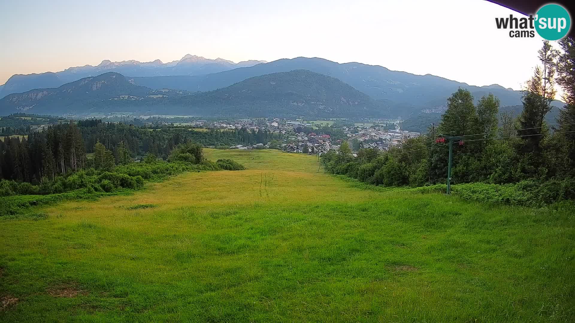 Spletna kamera Bohinjska Bistrica – Pogled v živo s smučišča Kozji Hrbet