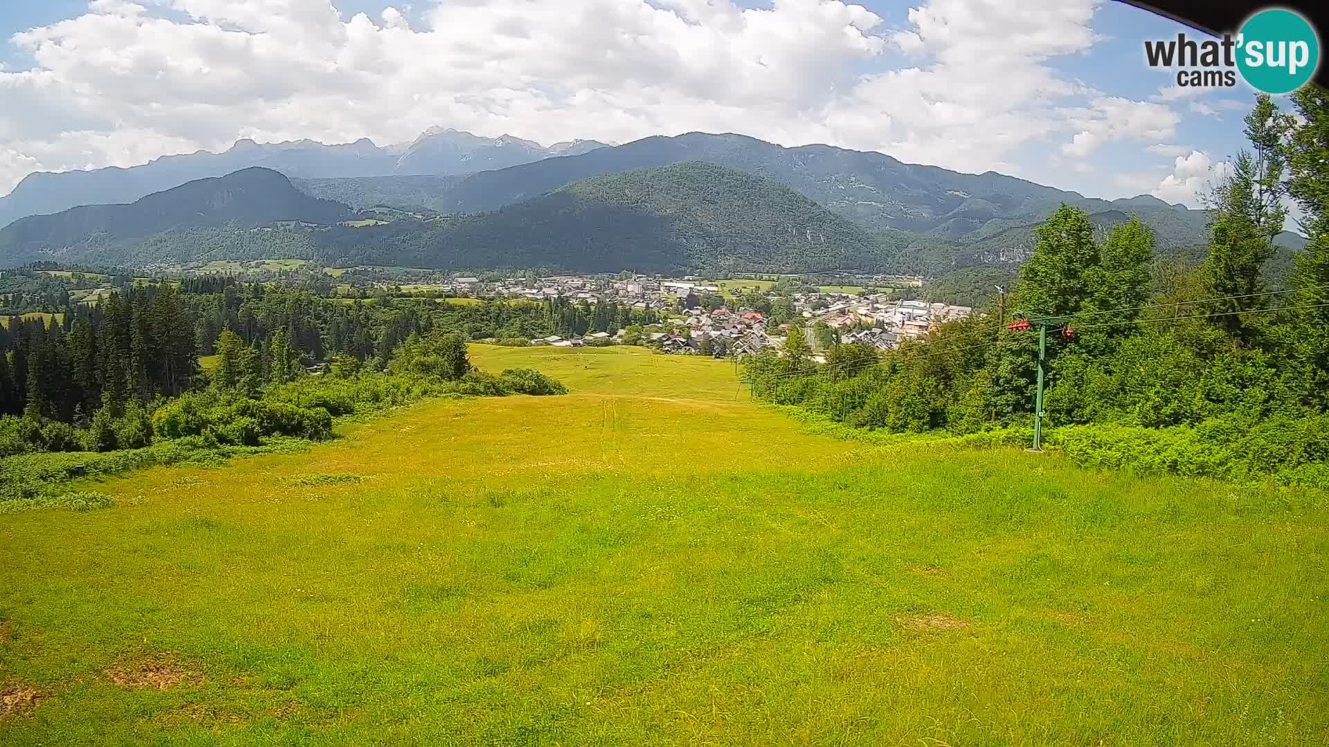 Kamera uživo Bohinjska Bistrica – Pogled u stvarnom vremenu sa skijališta Kozji Hrbet