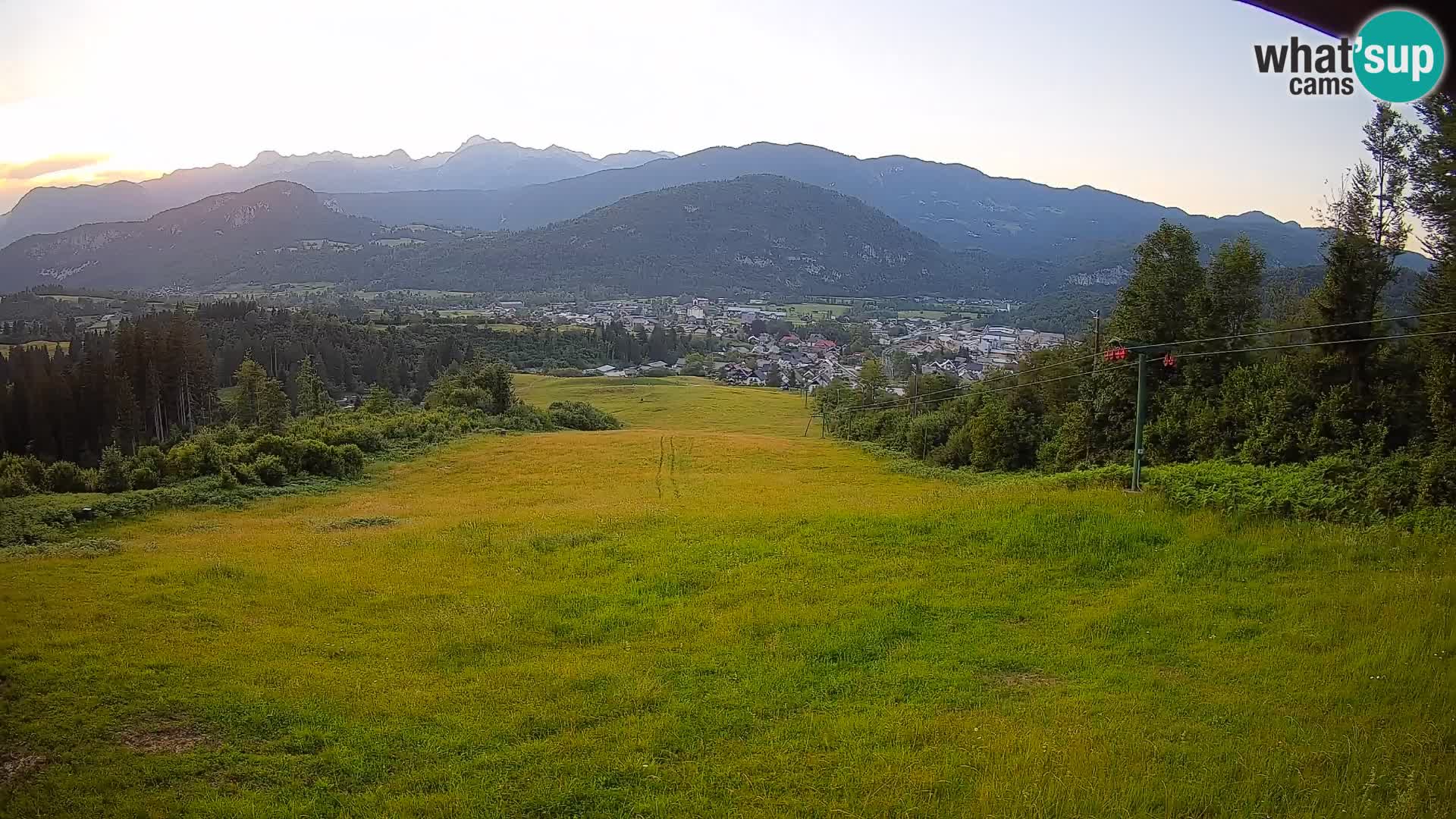 Kamera uživo Bohinjska Bistrica – Pogled u stvarnom vremenu sa skijališta Kozji Hrbet