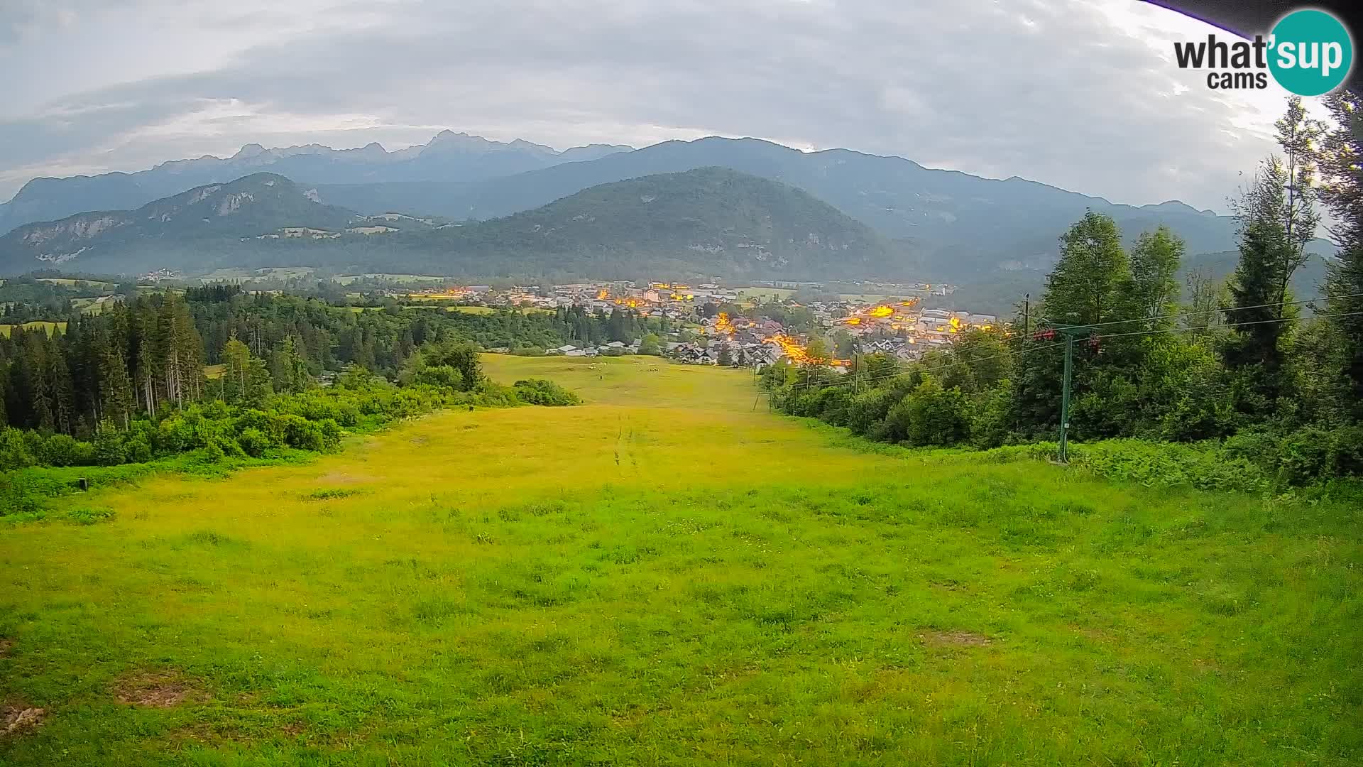 Spletna kamera Bohinjska Bistrica – Pogled v živo s smučišča Kozji Hrbet