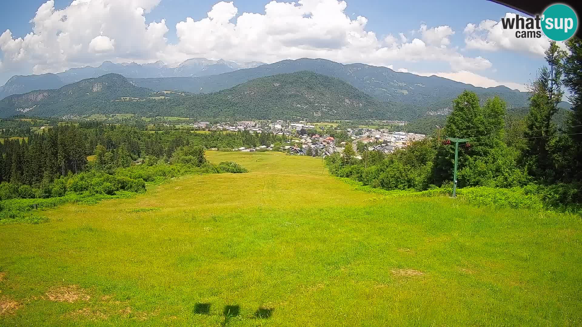 Kamera uživo Bohinjska Bistrica – Pogled u stvarnom vremenu sa skijališta Kozji Hrbet