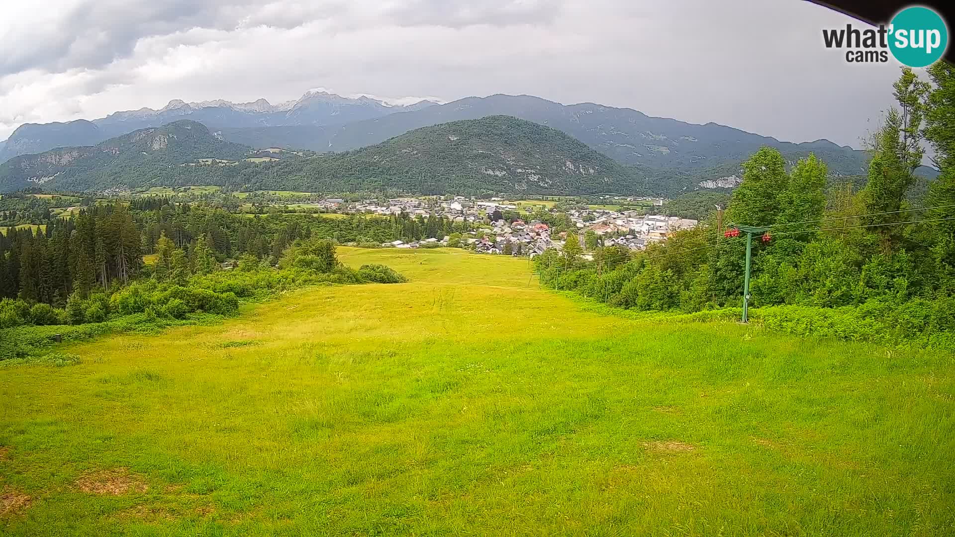 Kamera uživo Bohinjska Bistrica – Pogled u stvarnom vremenu sa skijališta Kozji Hrbet