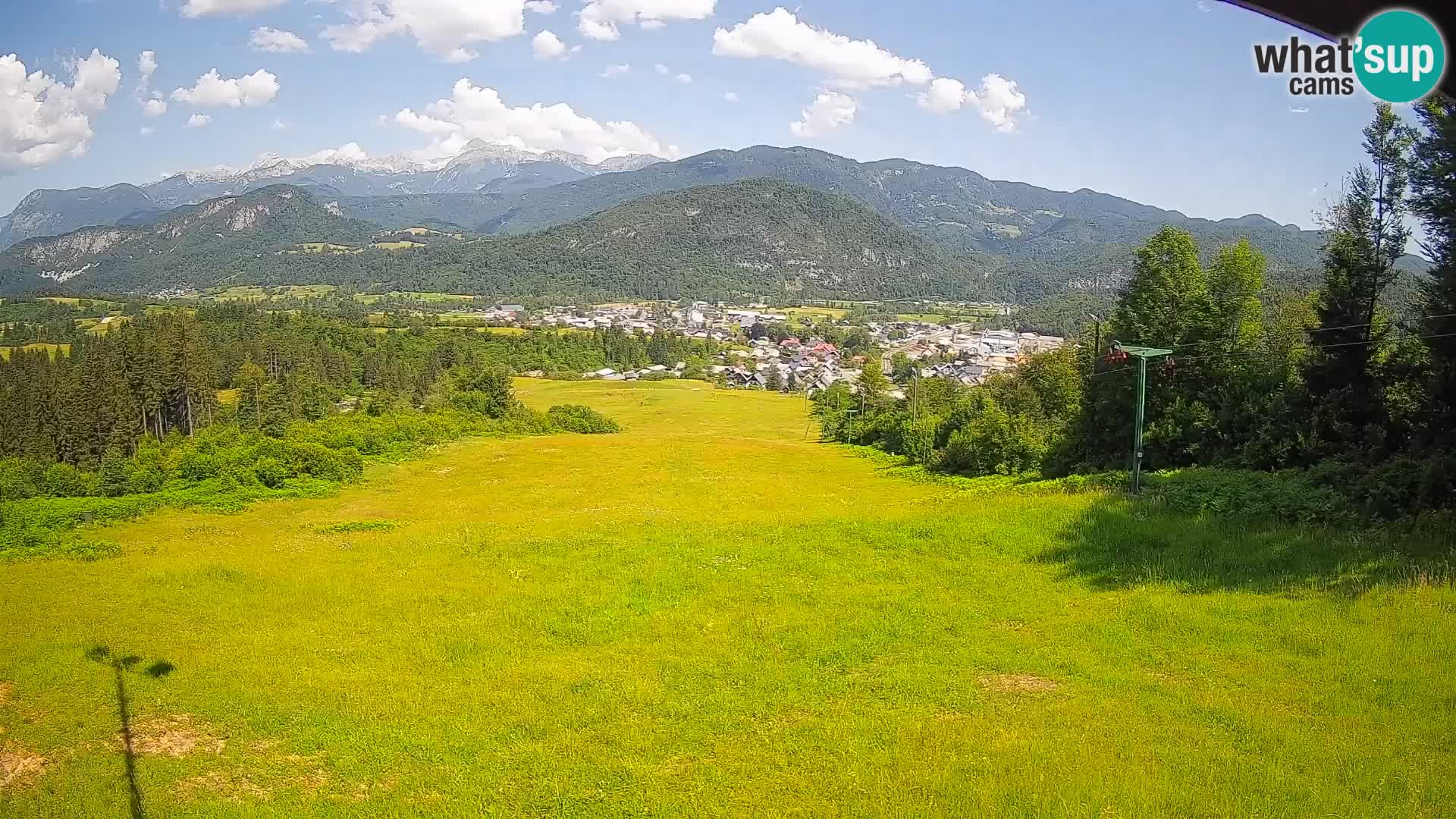 Spletna kamera Bohinjska Bistrica – Pogled v živo s smučišča Kozji Hrbet