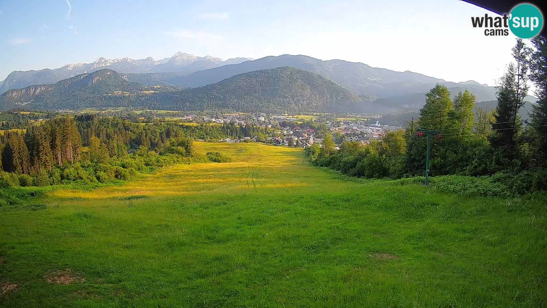 Kamera uživo Bohinjska Bistrica – Pogled u stvarnom vremenu sa skijališta Kozji Hrbet