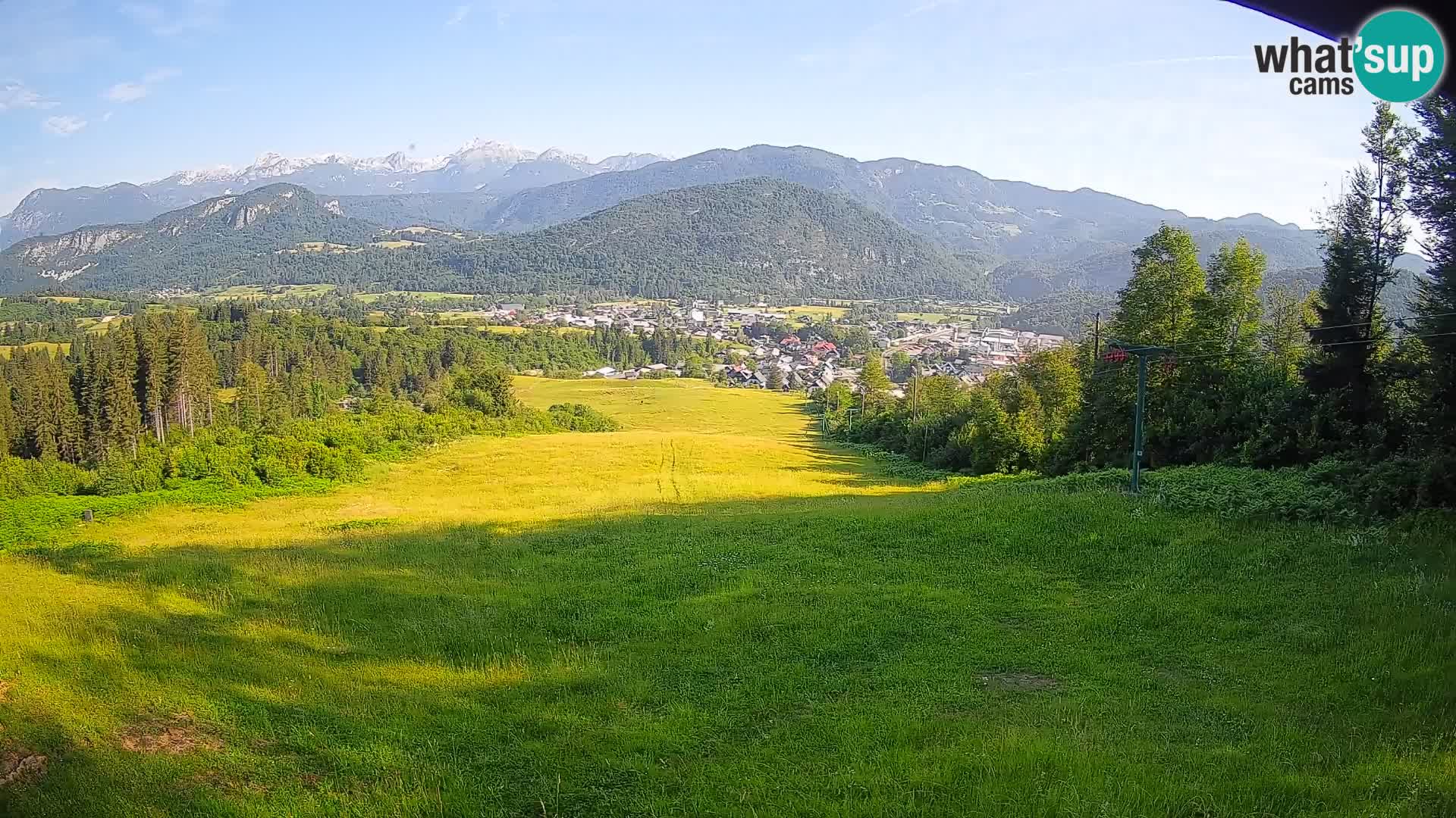 Spletna kamera Bohinjska Bistrica – Pogled v živo s smučišča Kozji Hrbet