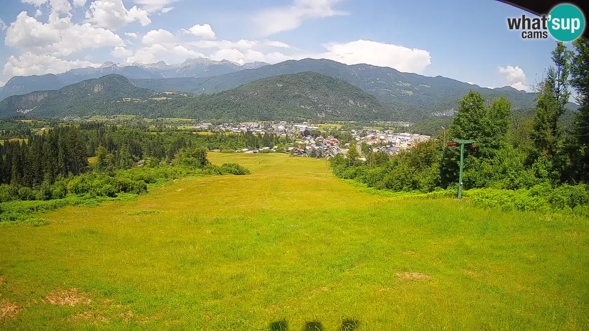 Kamera uživo Bohinjska Bistrica – Pogled u stvarnom vremenu sa skijališta Kozji Hrbet
