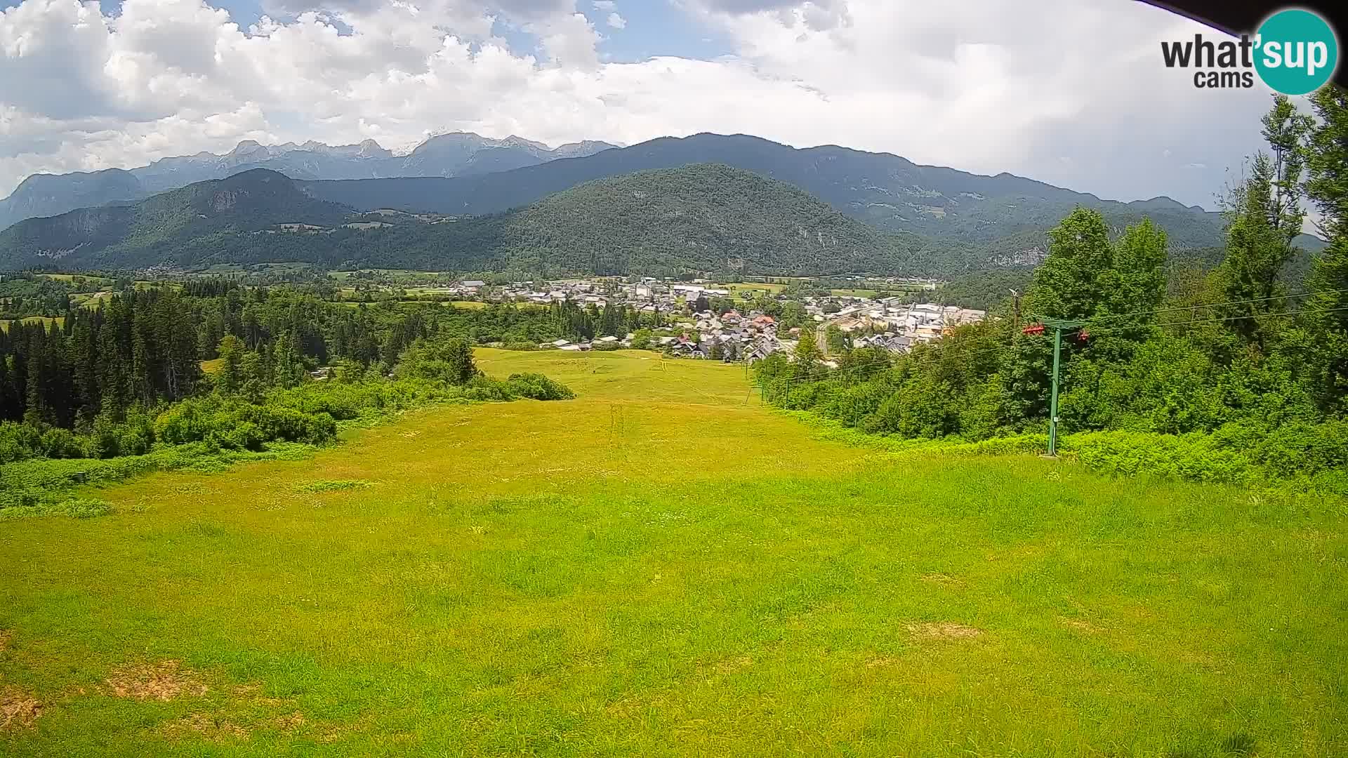 Kamera uživo Bohinjska Bistrica – Pogled u stvarnom vremenu sa skijališta Kozji Hrbet
