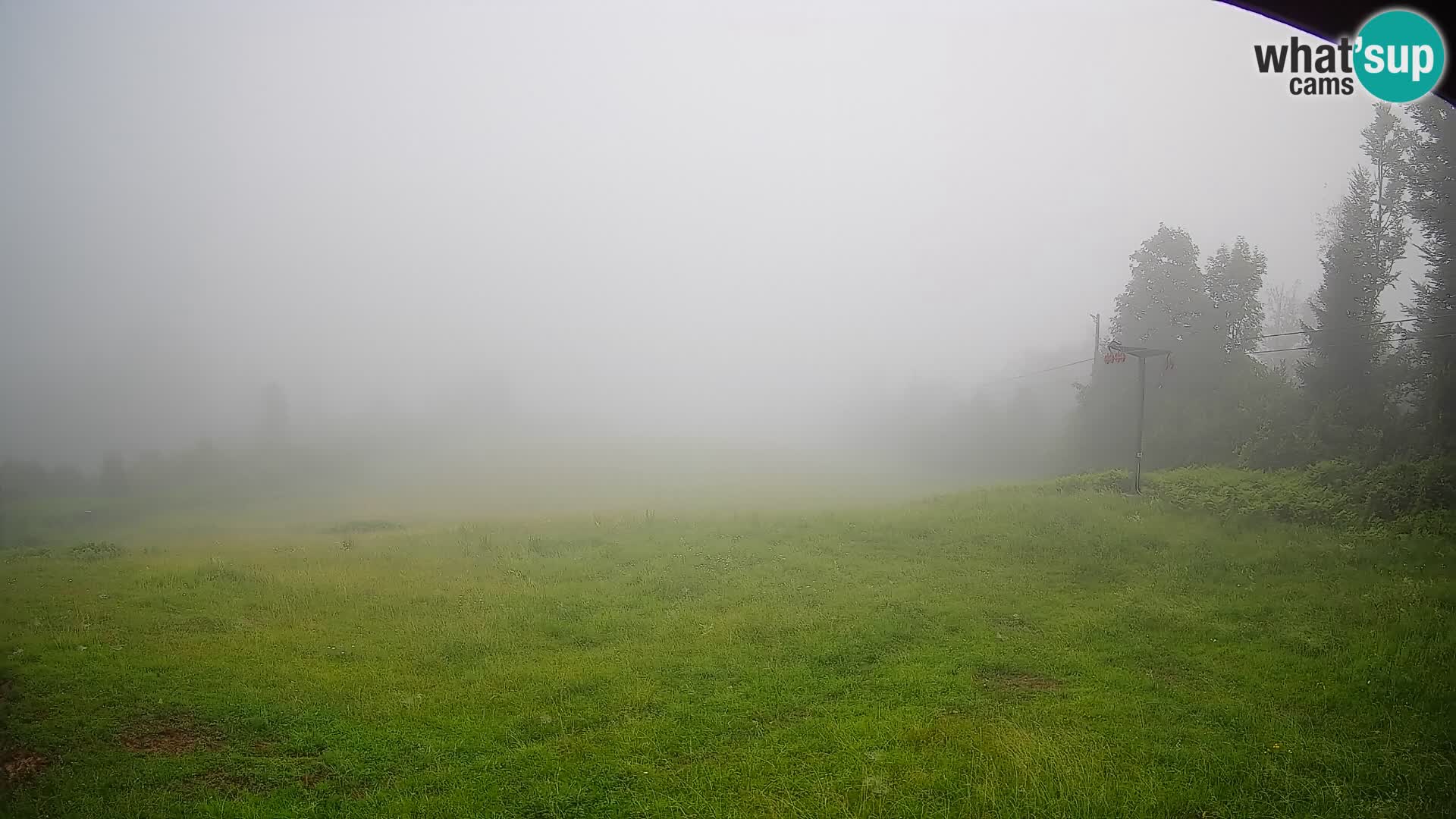 Kamera uživo Bohinjska Bistrica – Pogled u stvarnom vremenu sa skijališta Kozji Hrbet