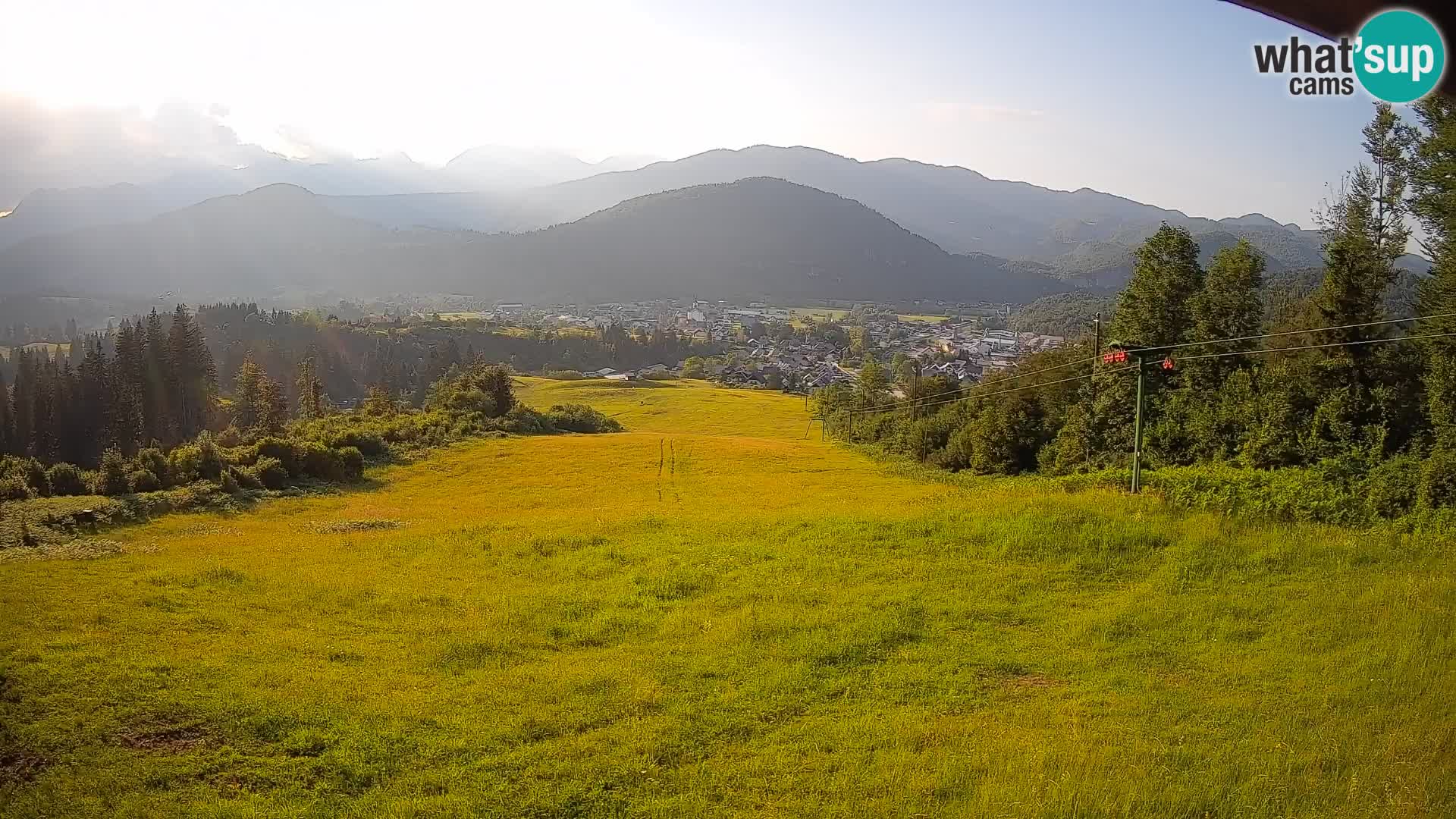 Spletna kamera Bohinjska Bistrica – Pogled v živo s smučišča Kozji Hrbet