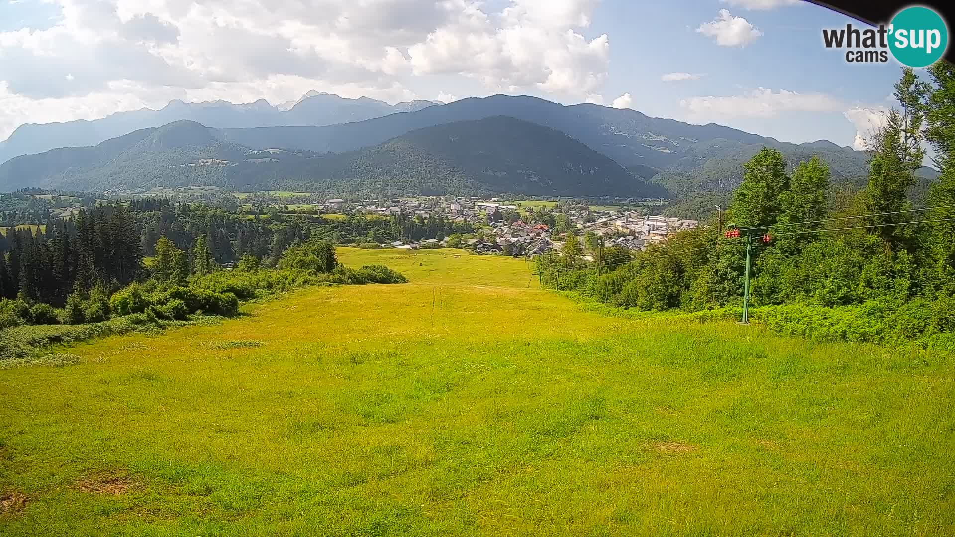Kamera uživo Bohinjska Bistrica – Pogled u stvarnom vremenu sa skijališta Kozji Hrbet