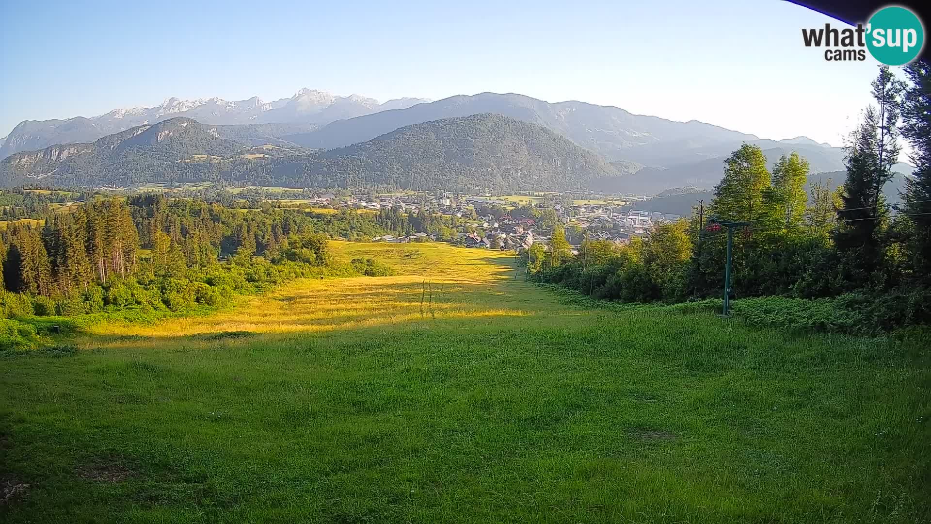 Spletna kamera Bohinjska Bistrica – Pogled v živo s smučišča Kozji Hrbet