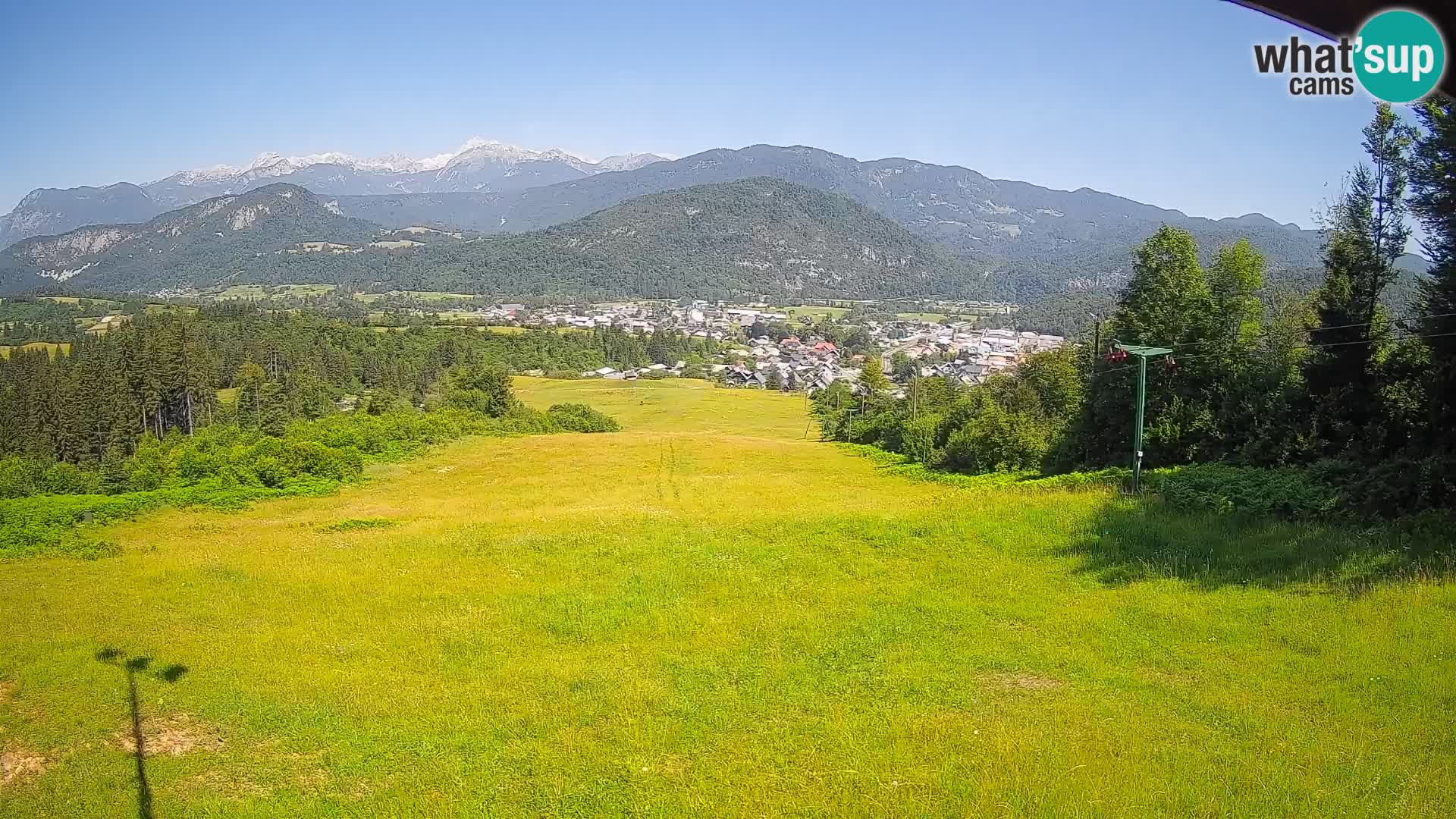 Kamera uživo Bohinjska Bistrica – Pogled u stvarnom vremenu sa skijališta Kozji Hrbet