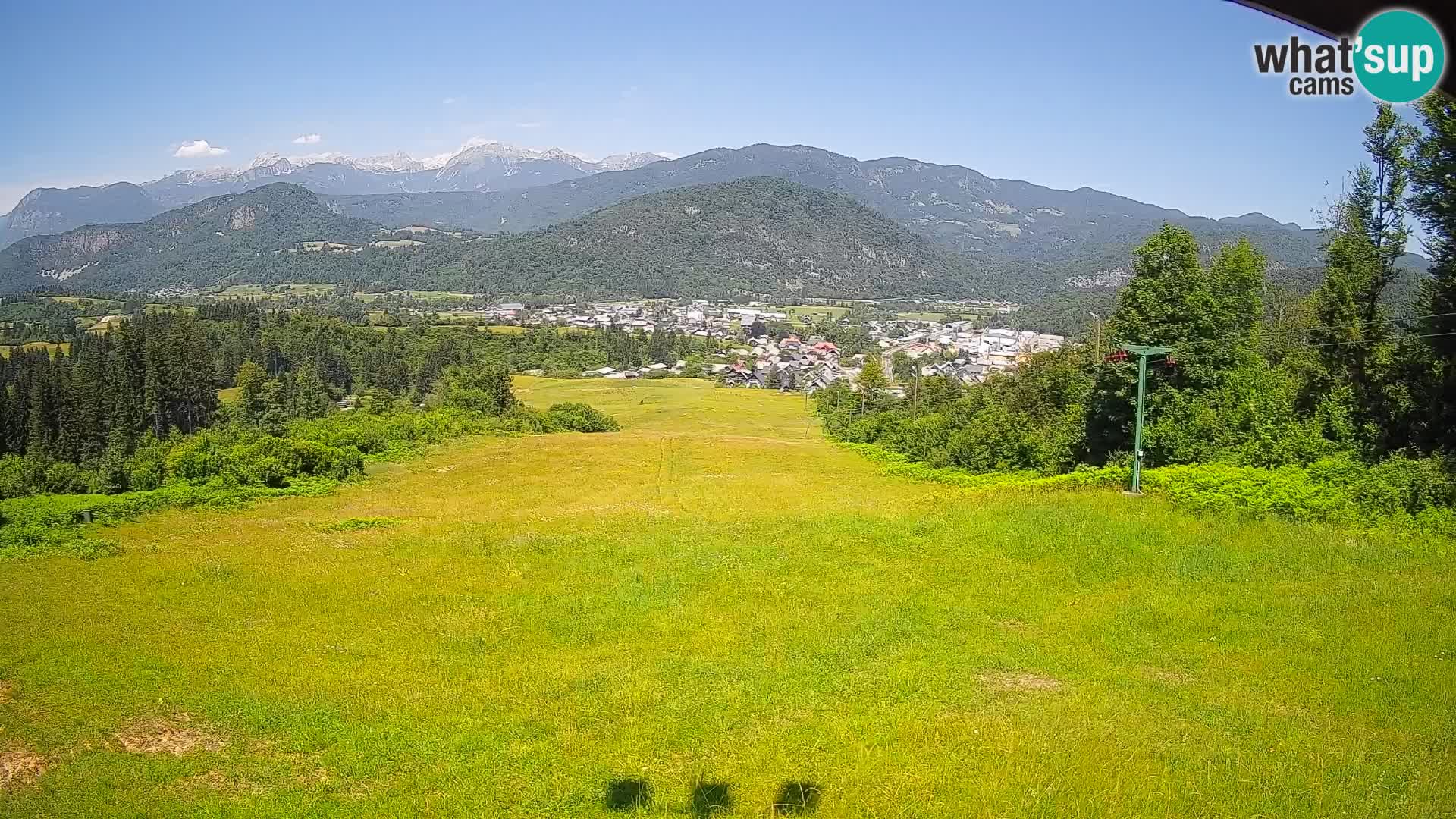 Kamera uživo Bohinjska Bistrica – Pogled u stvarnom vremenu sa skijališta Kozji Hrbet