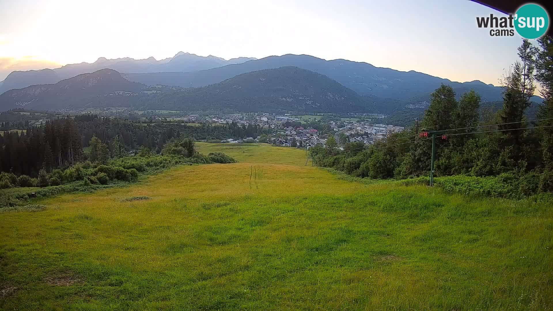 Kamera uživo Bohinjska Bistrica – Pogled u stvarnom vremenu sa skijališta Kozji Hrbet
