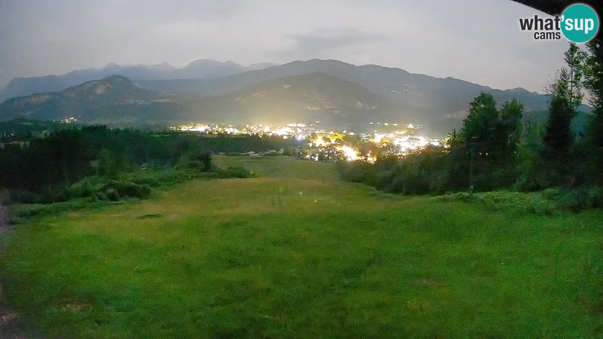 Spletna kamera Bohinjska Bistrica – Pogled v živo s smučišča Kozji Hrbet
