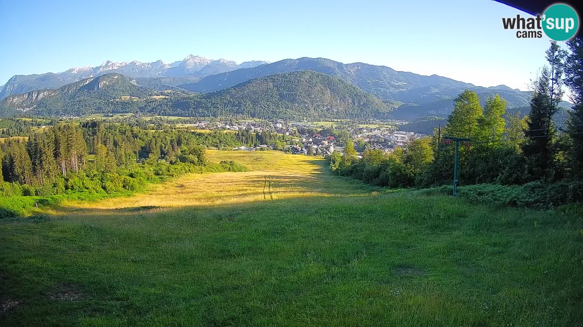 Spletna kamera Bohinjska Bistrica – Pogled v živo s smučišča Kozji Hrbet