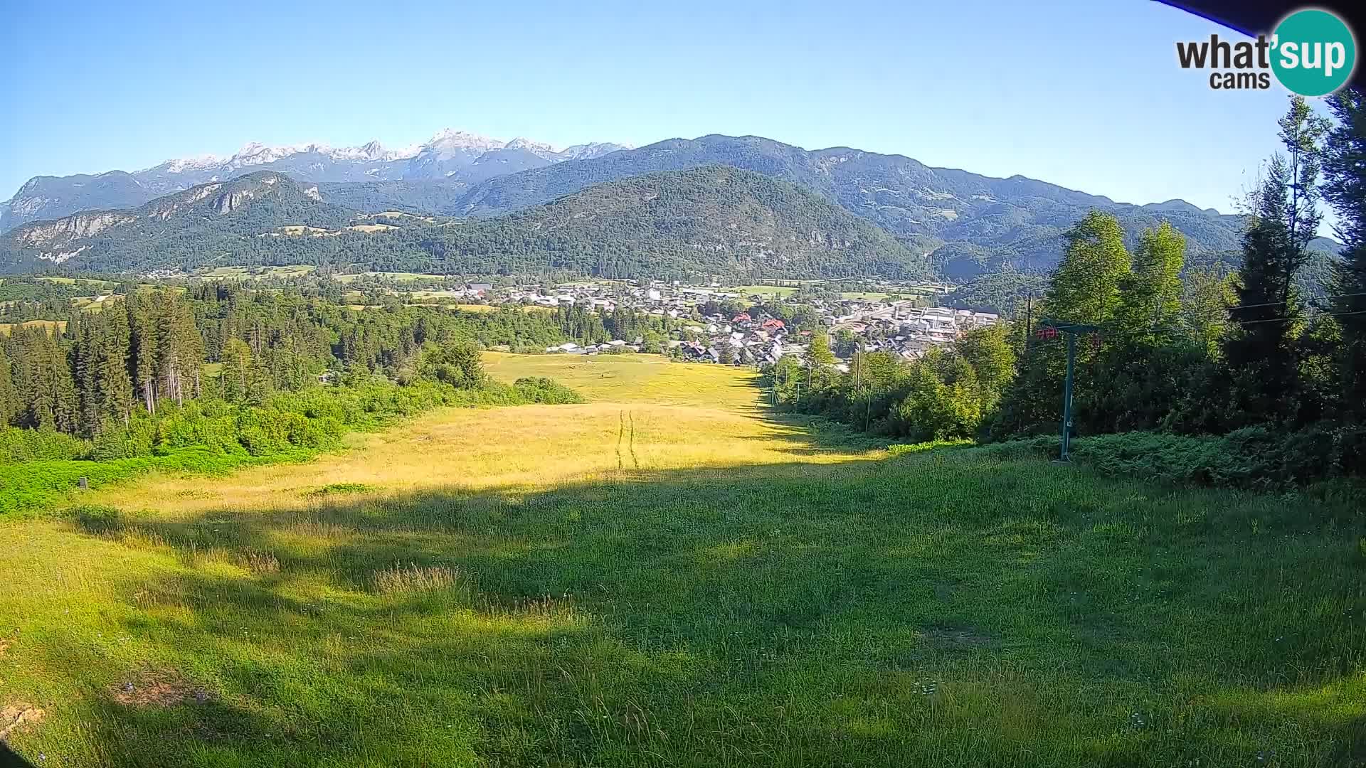 Spletna kamera Bohinjska Bistrica – Pogled v živo s smučišča Kozji Hrbet