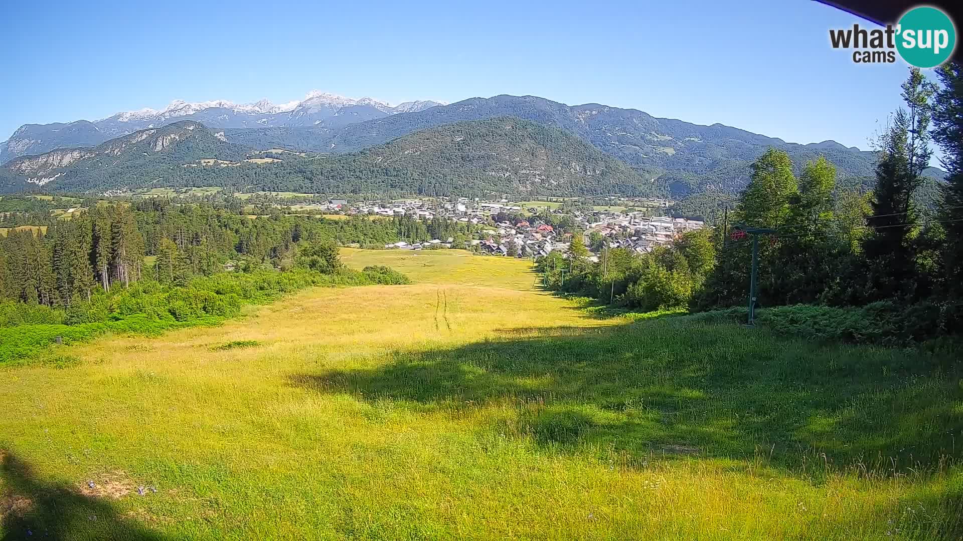 Kamera uživo Bohinjska Bistrica – Pogled u stvarnom vremenu sa skijališta Kozji Hrbet