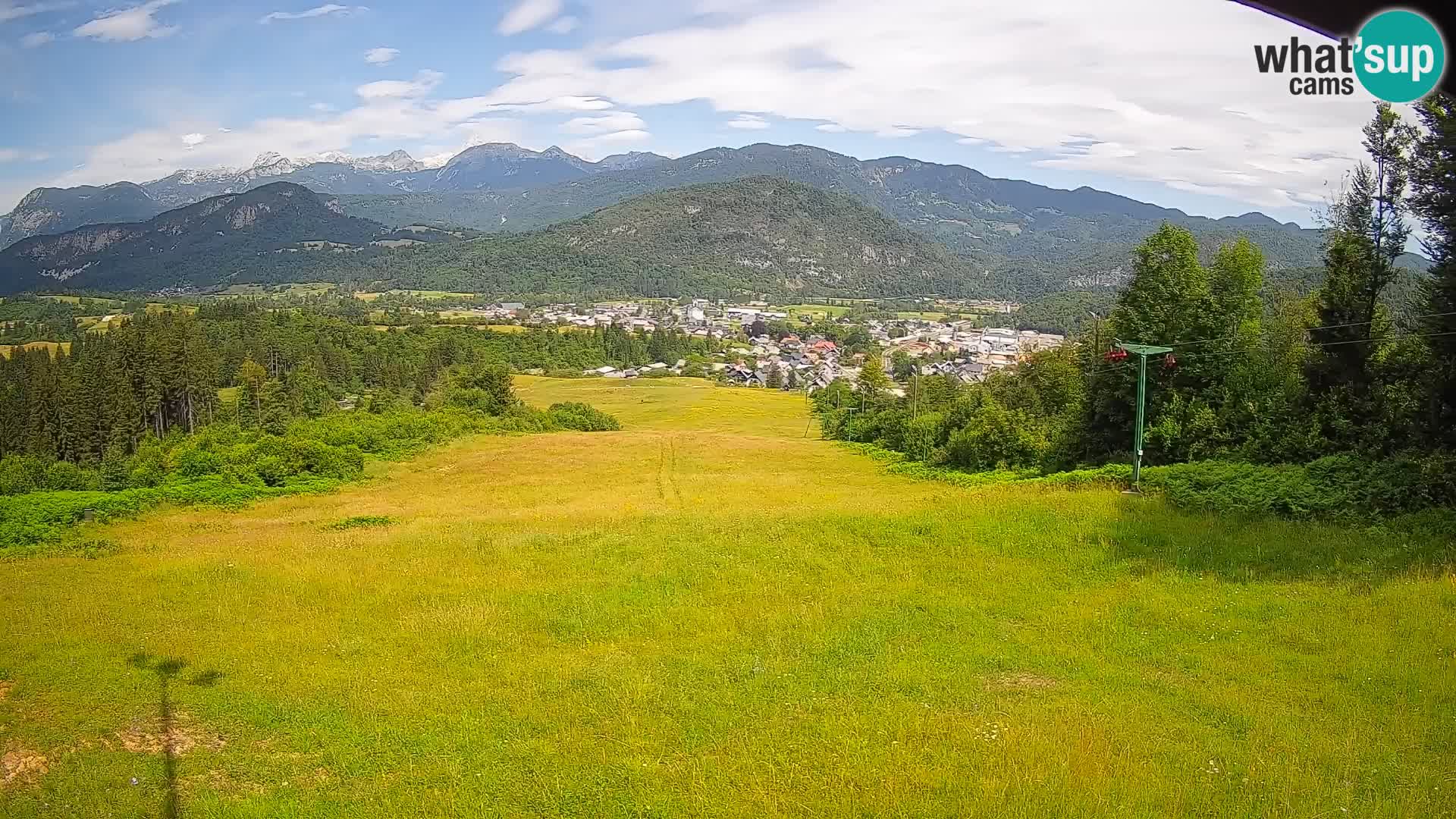 Spletna kamera Bohinjska Bistrica – Pogled v živo s smučišča Kozji Hrbet